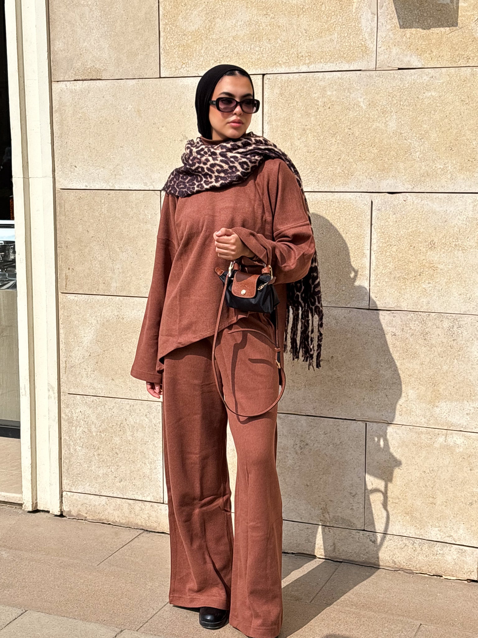 Asymmetrical Knitted In Brown