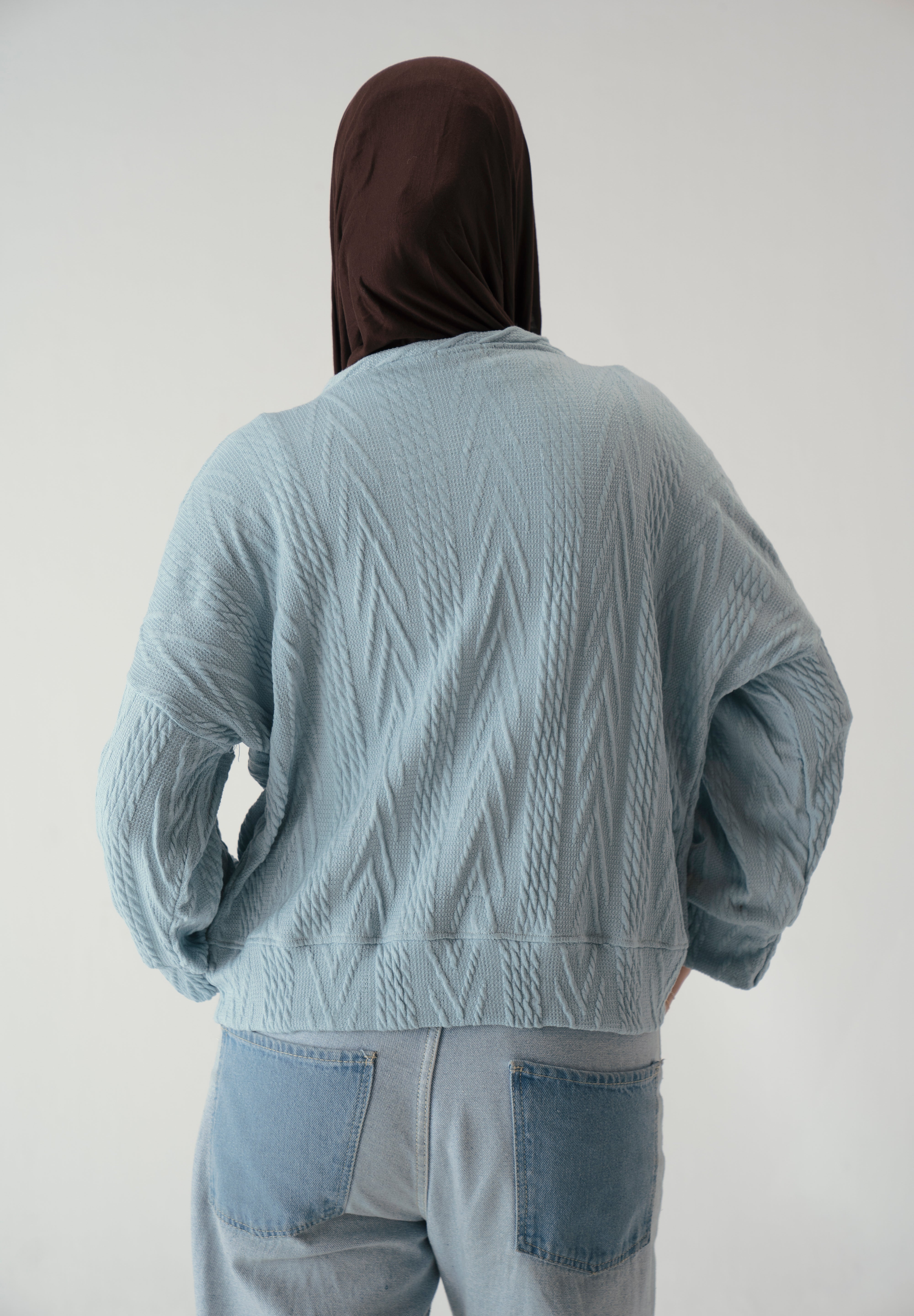 Tie front knit cardigan in light blue