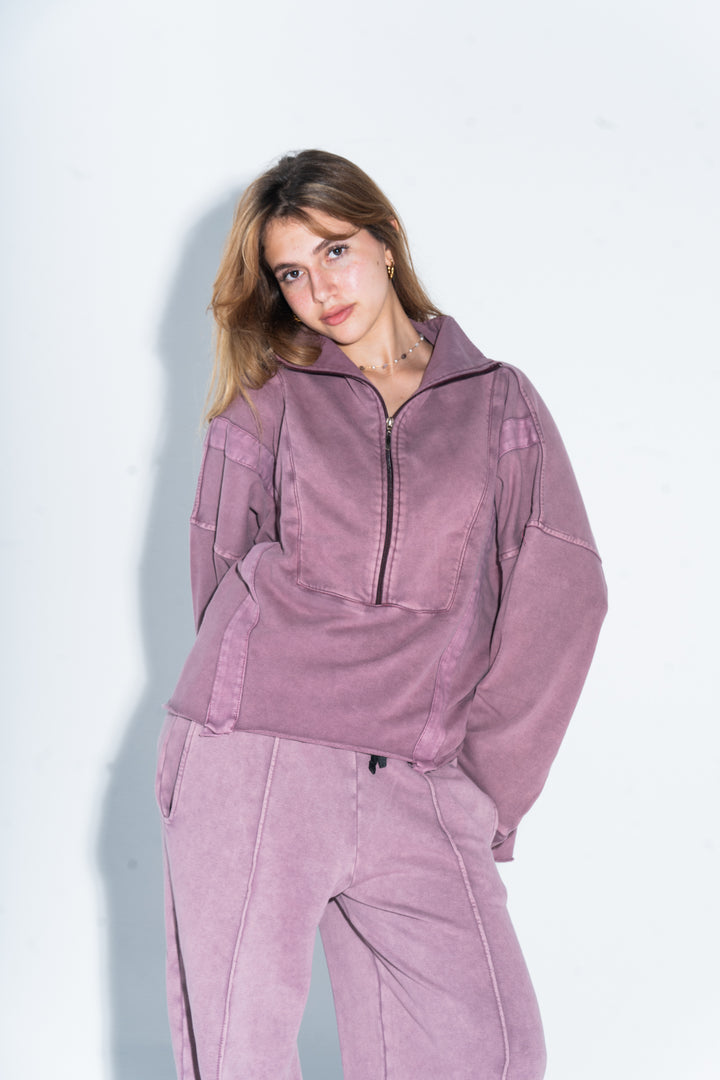 PLUM WASHED SWEATSHIRT