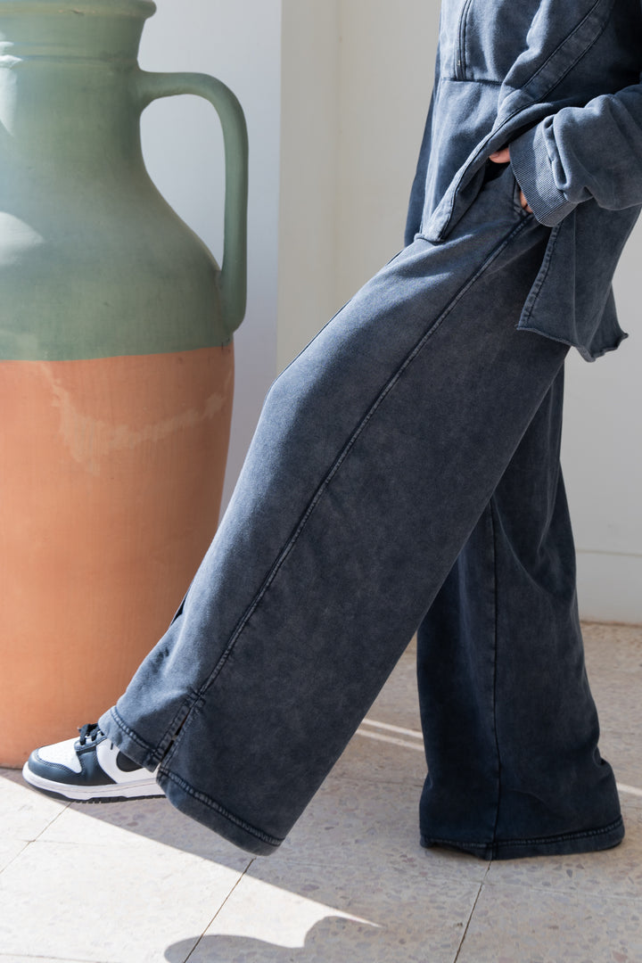 CHARCOAL WASHED SWEATPANTS