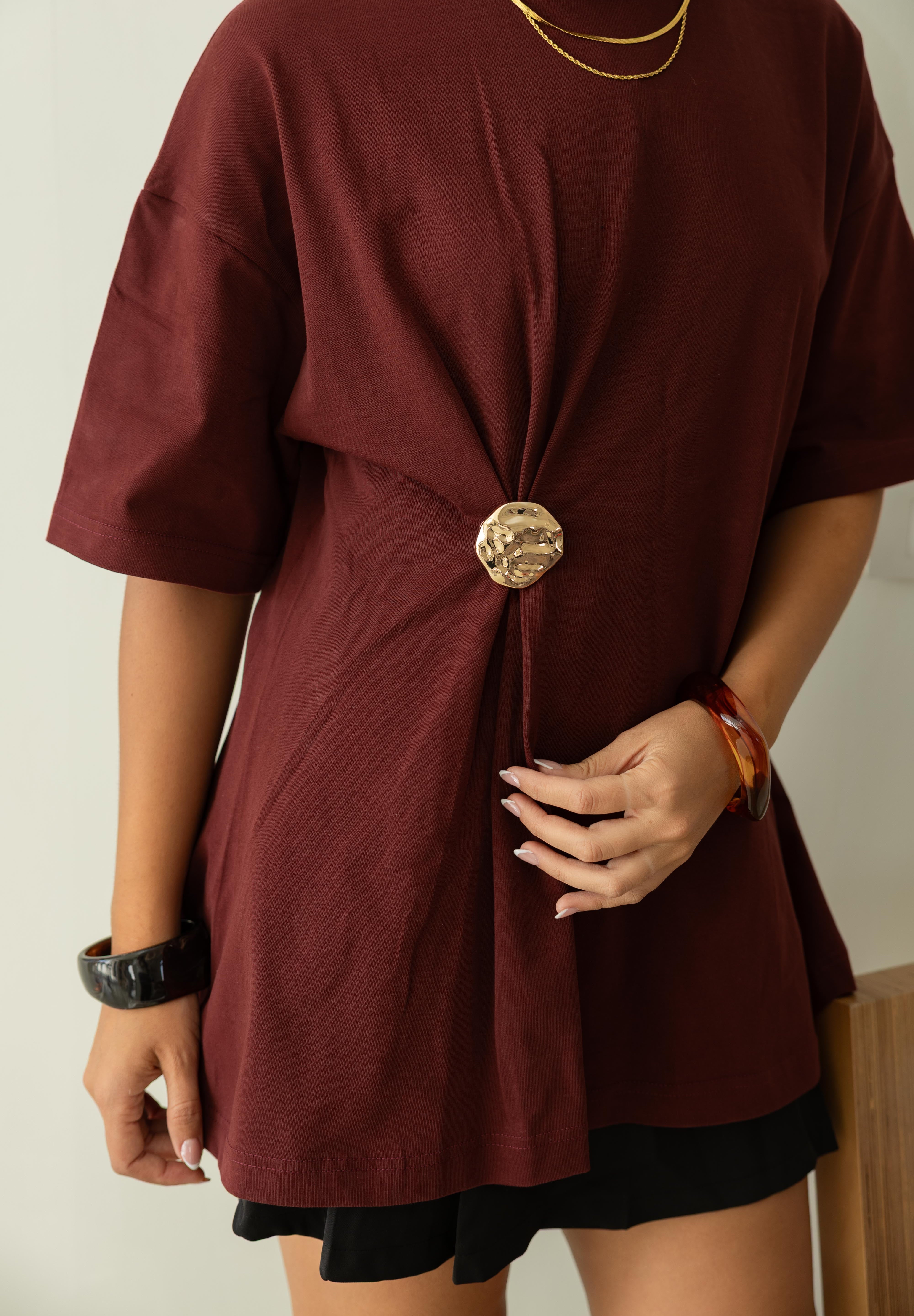 Brooch Blouse In Wine