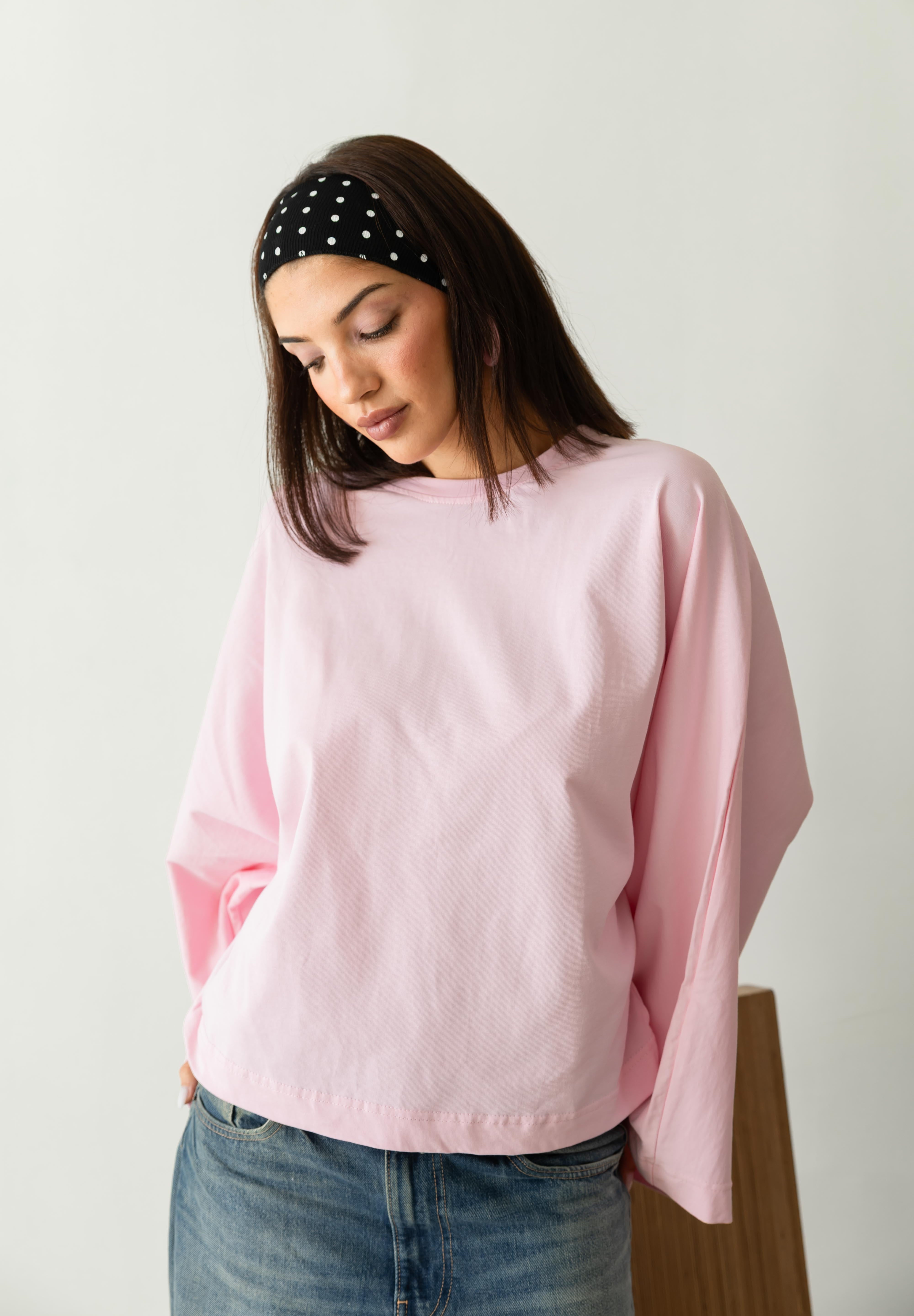 Wide Sleeve T-shirt in pink