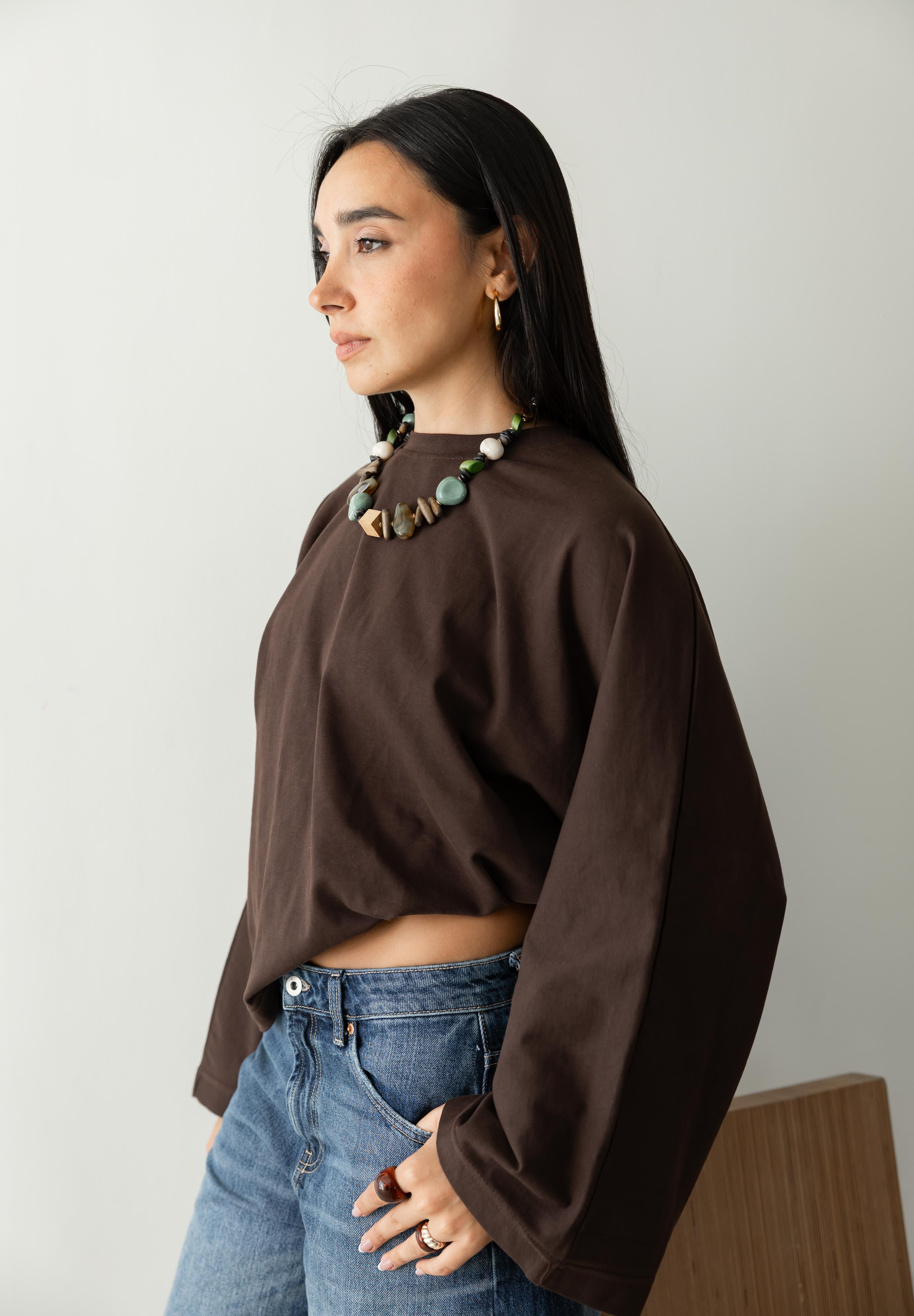 Wide Sleeve T-shirt in brown