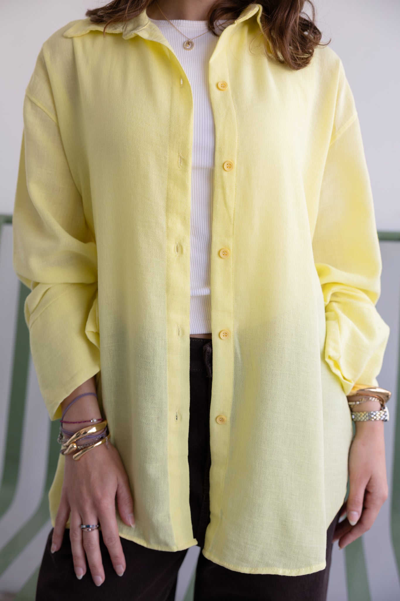 Oversized Linen Shirt in butter yellow