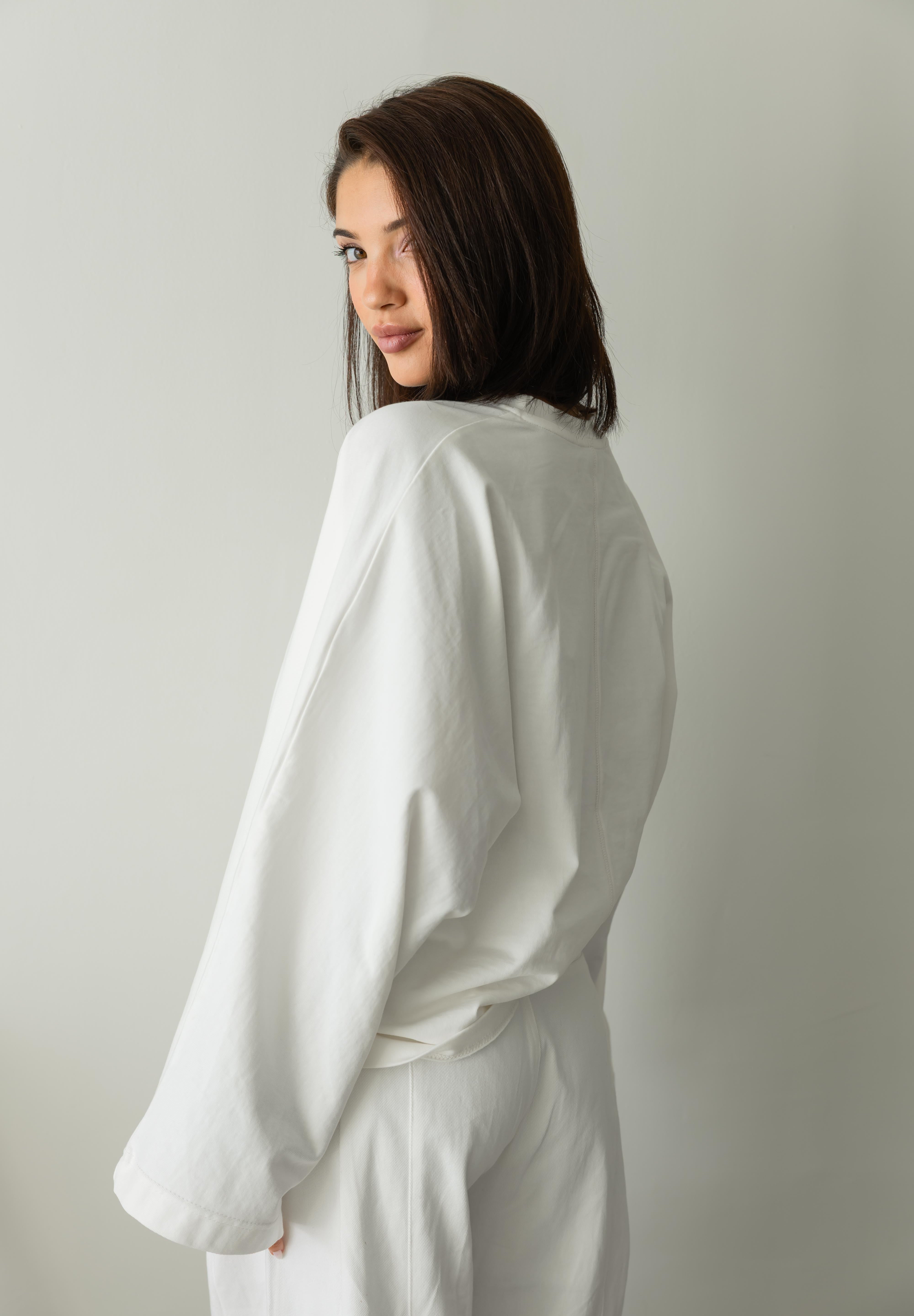 Wide Sleeve T-shirt in off white