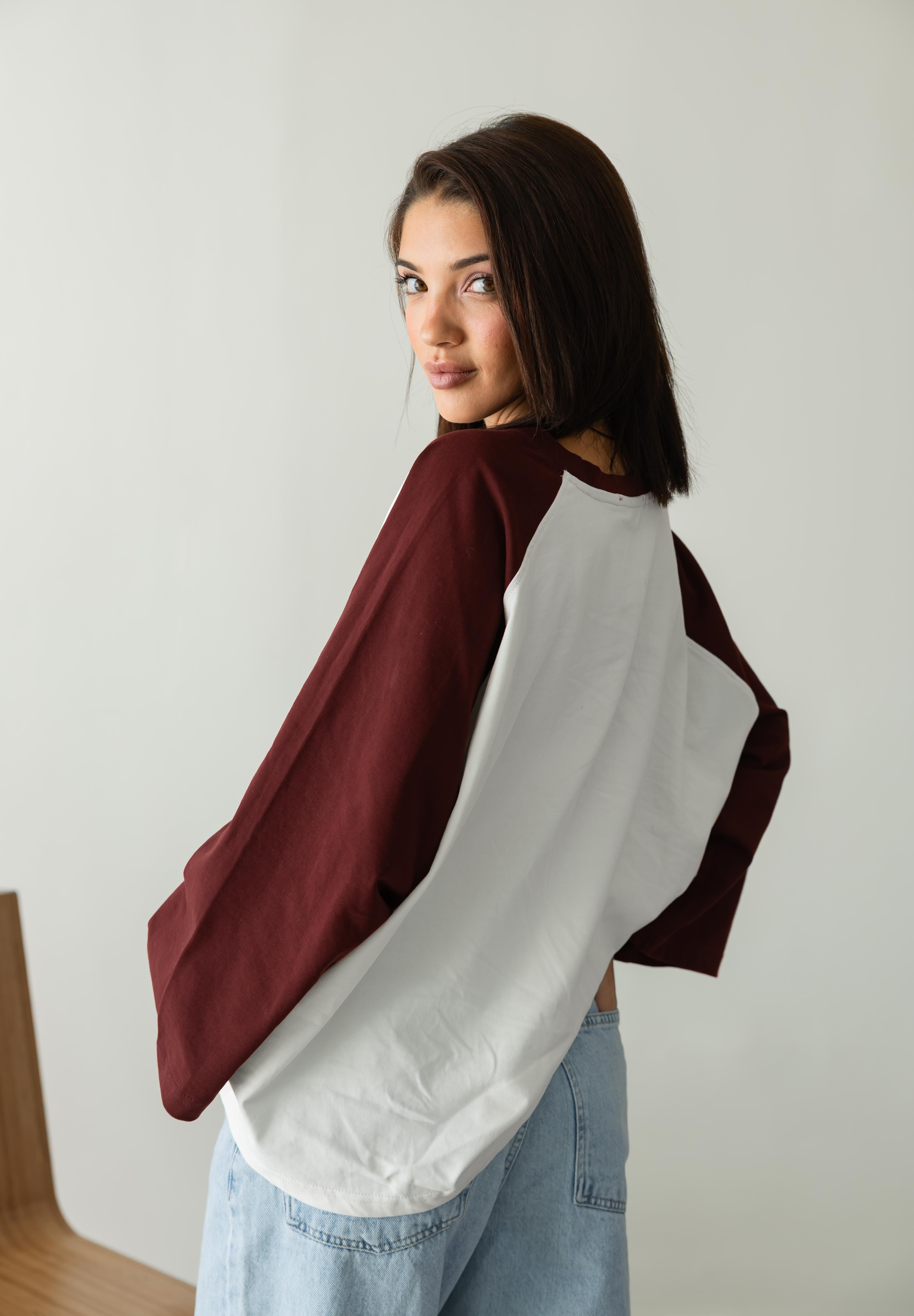 RAGLAN T-SHIRT IN OFF WHITE