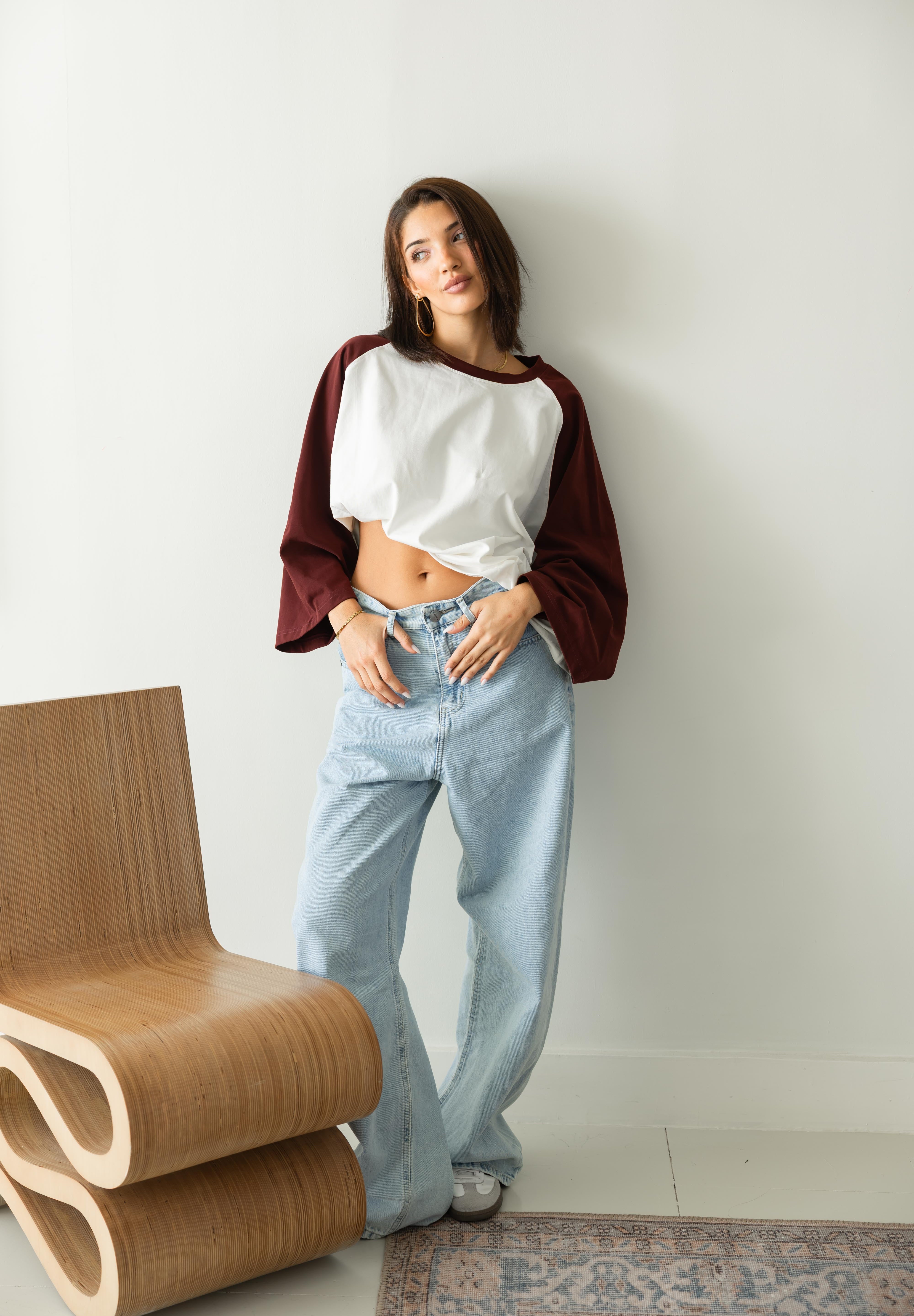 RAGLAN T-SHIRT IN OFF WHITE
