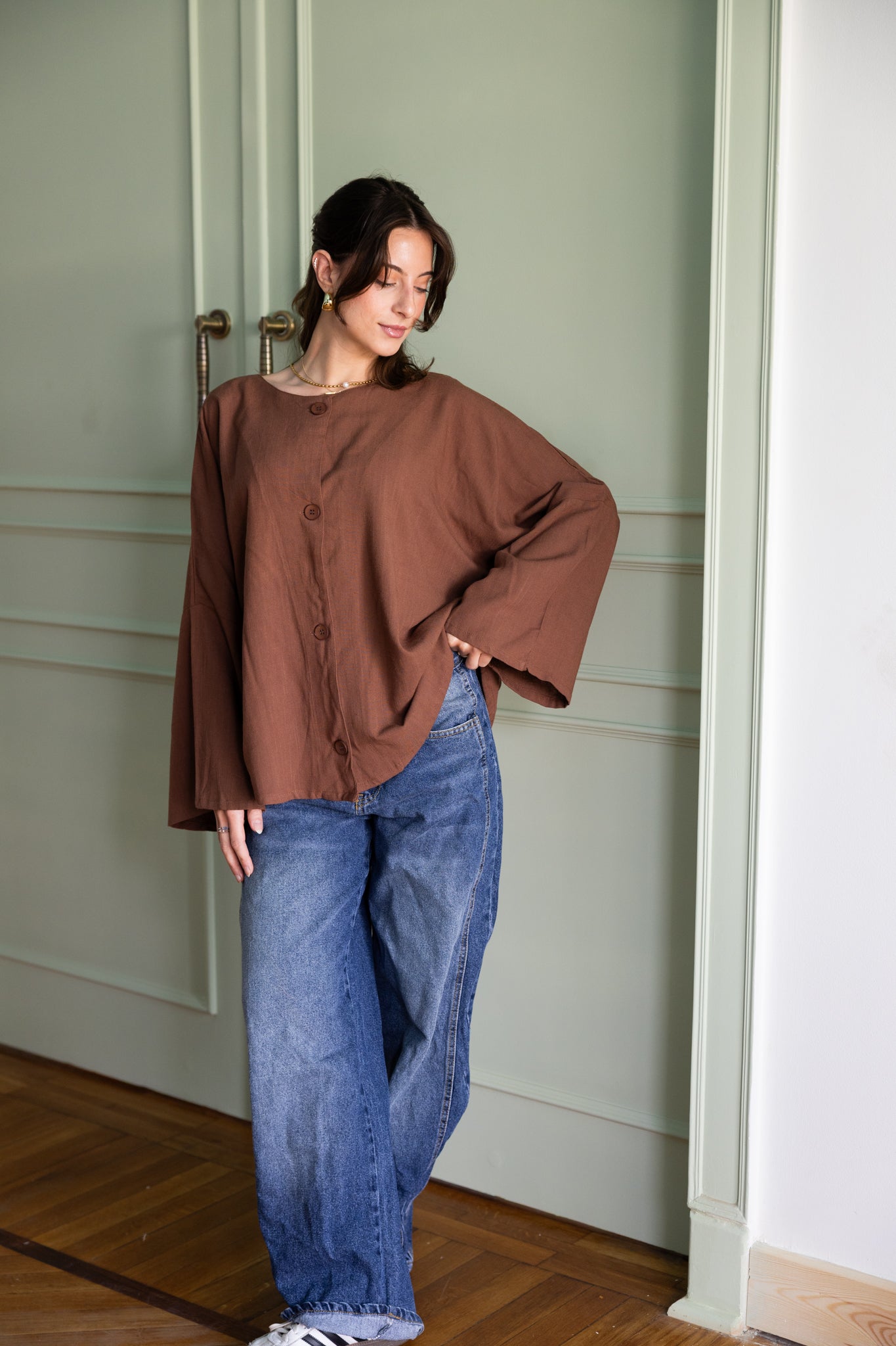 Her Way Linen Shirt In Brown