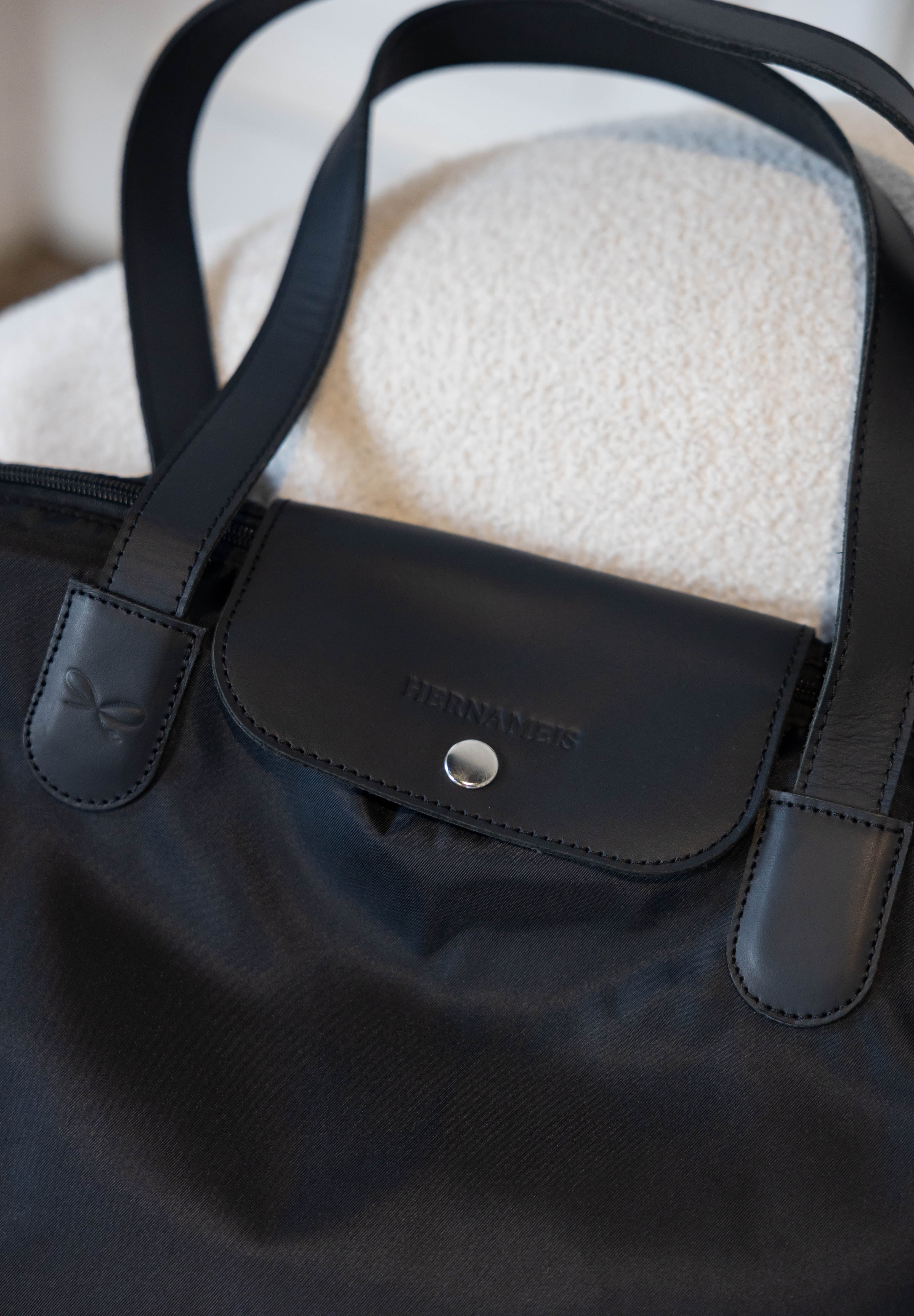 Long Day Bag In Black