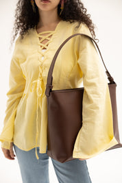Her Leather Bag In Toffee