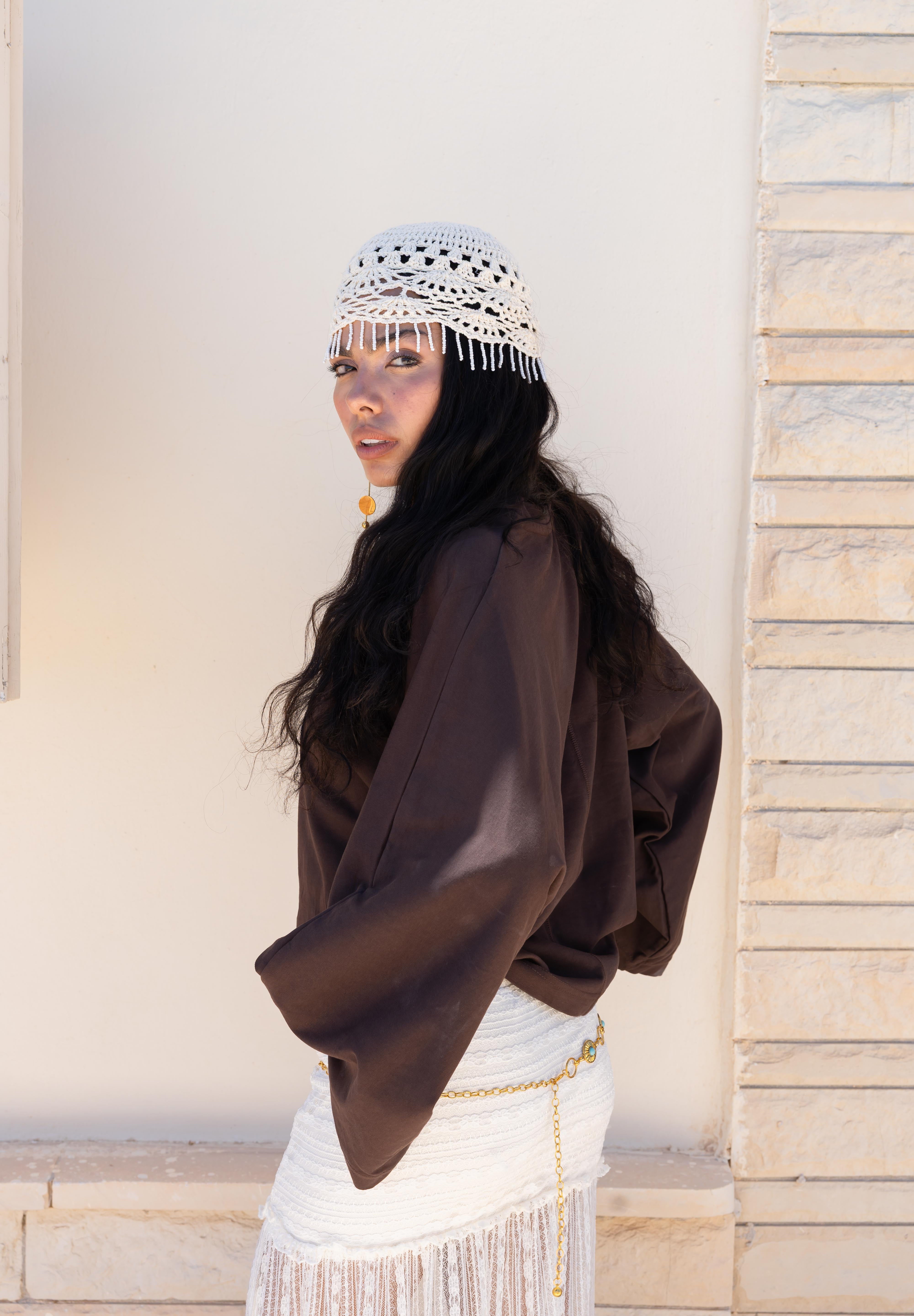 Wide Sleeve T-shirt in brown
