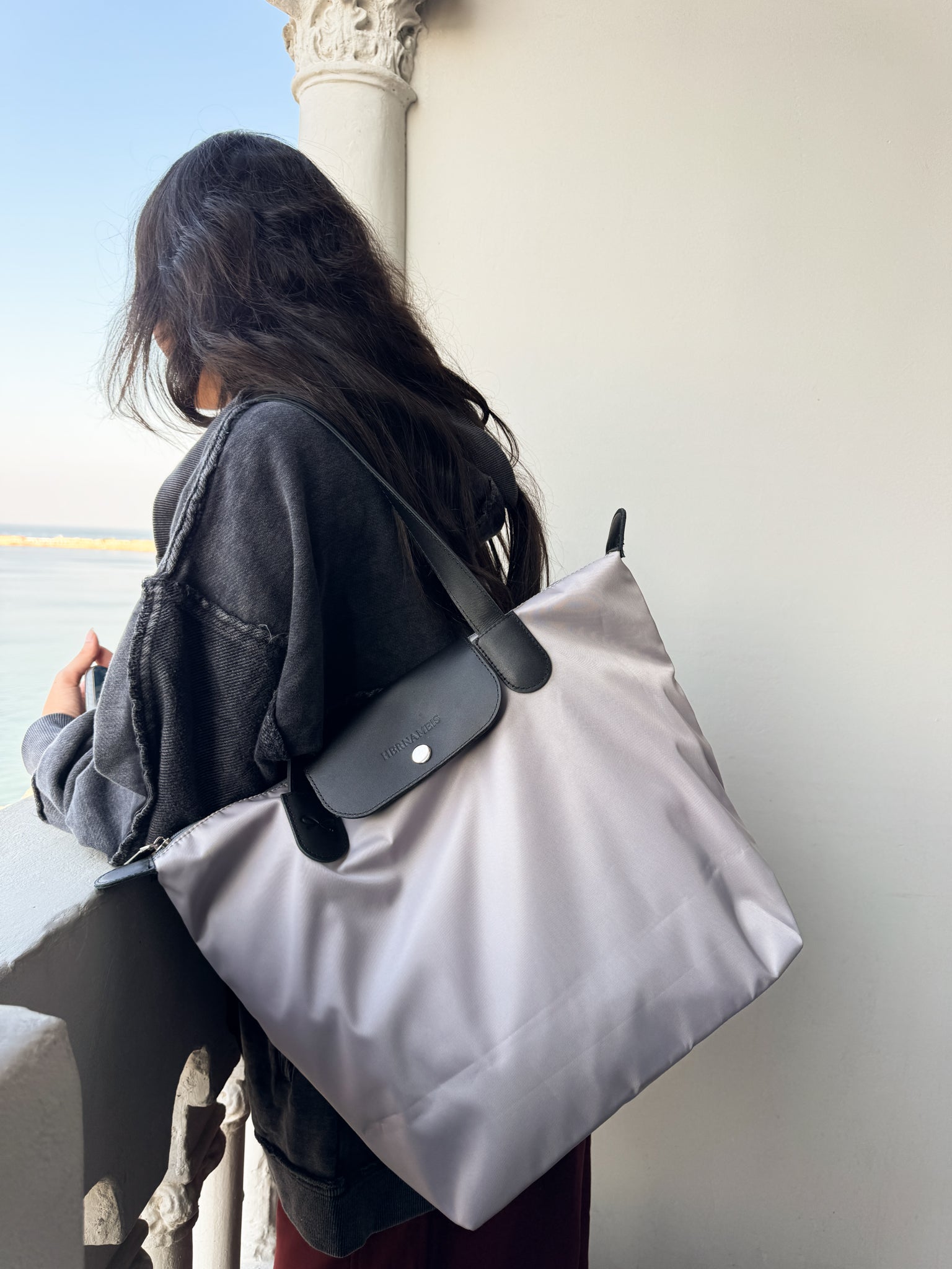 Long Day Bag In Light Grey