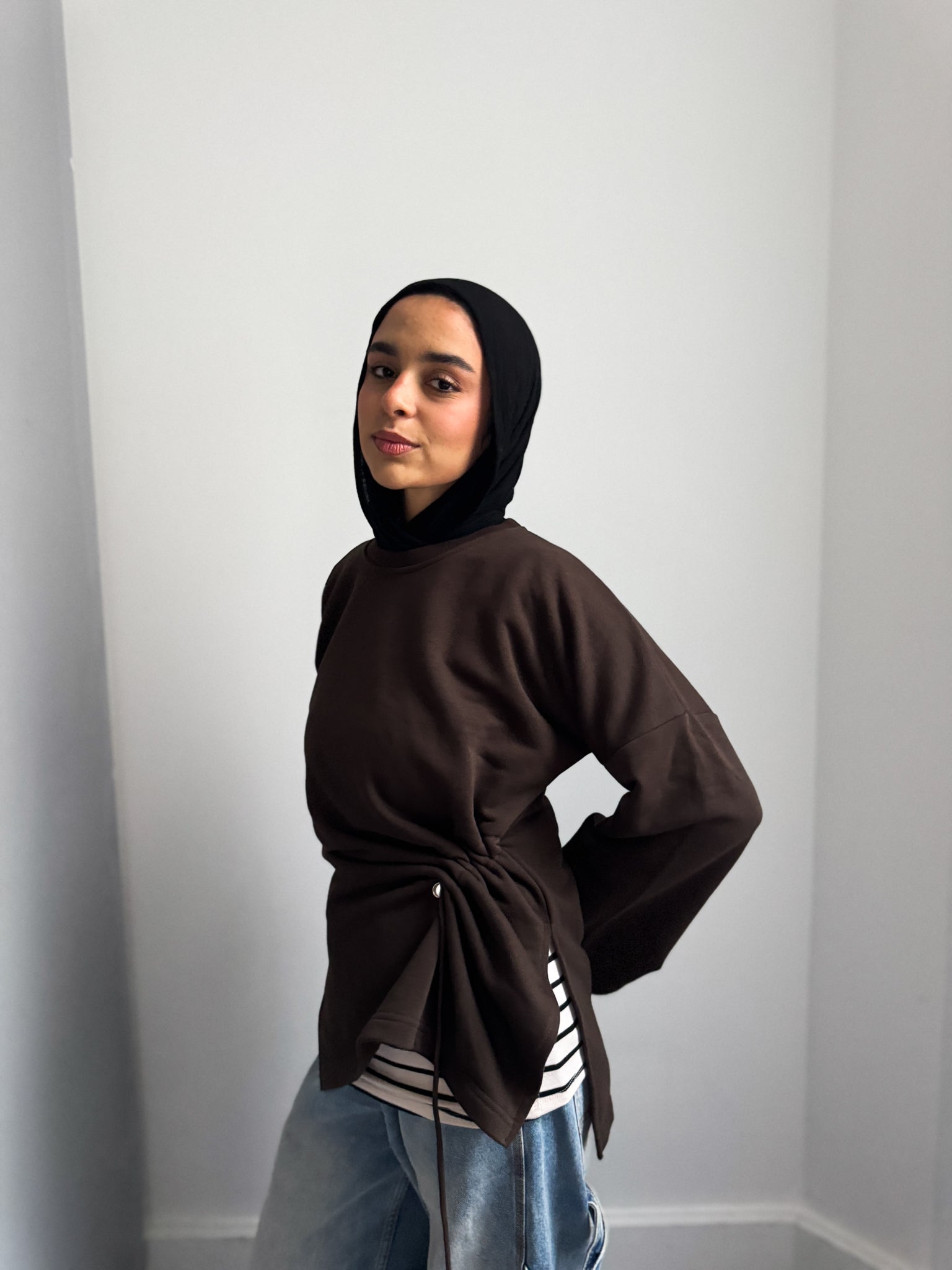 Gathered Waist Crewneck In Brown