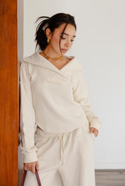 CROSSOVER SET IN CREAM