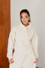 CROSSOVER TOP IN CREAM