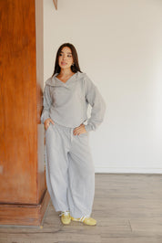 CROSSOVER SET IN GREY