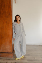 CROSSOVER SET IN GREY
