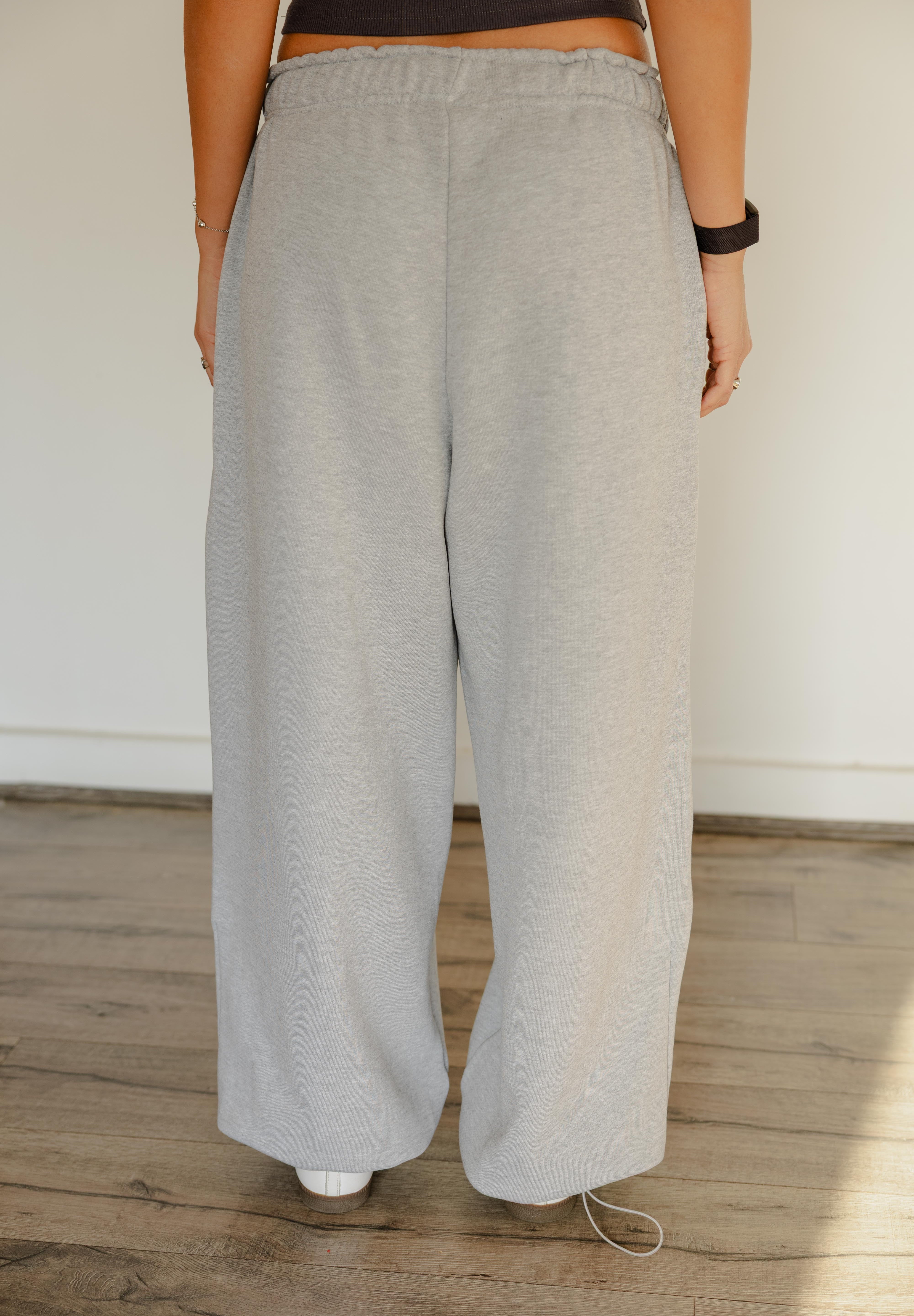Barrel - leg trousers in grey