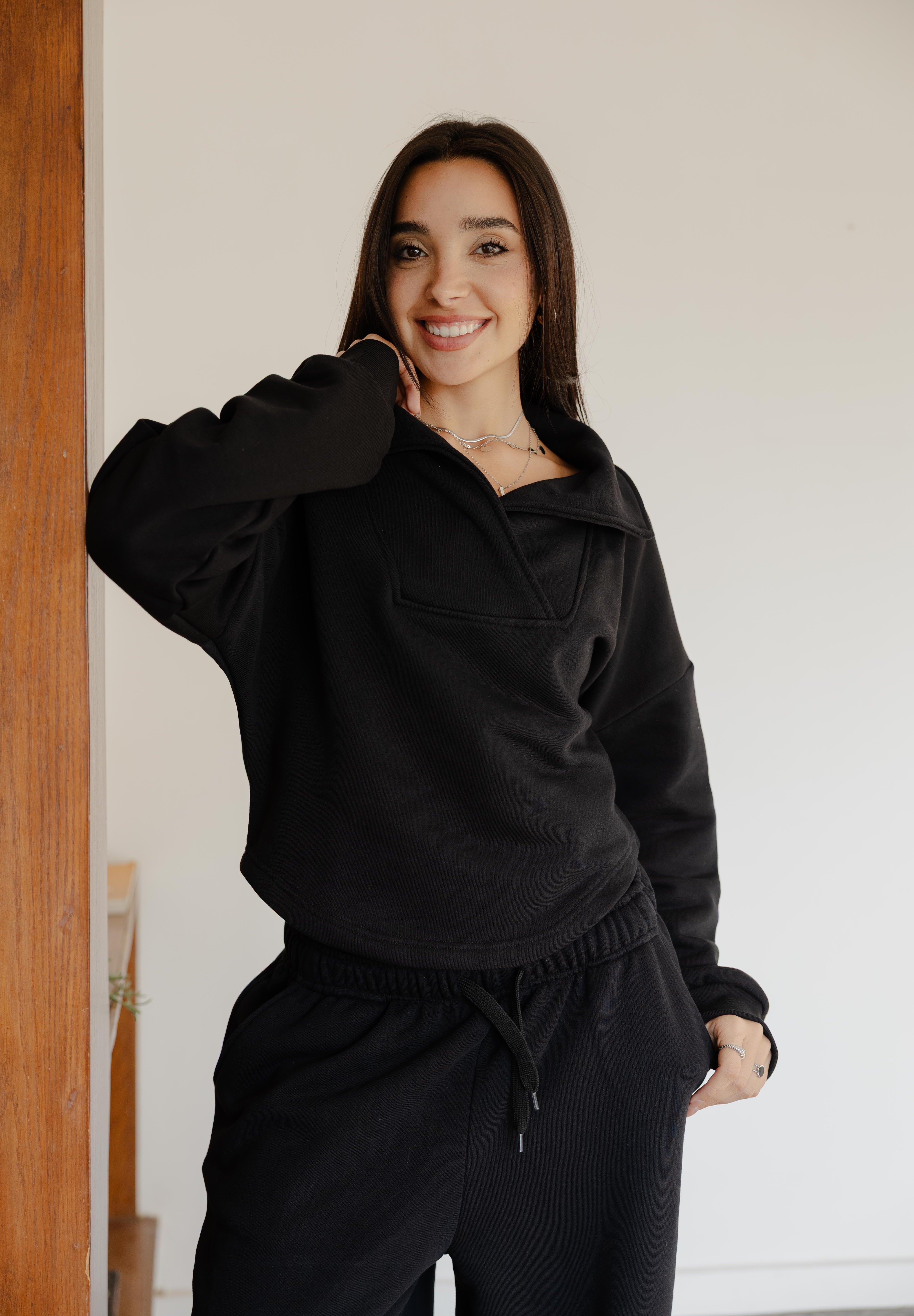 CROSSOVER SET IN BLACK