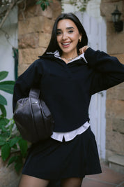 CROSSOVER TOP IN BLACK