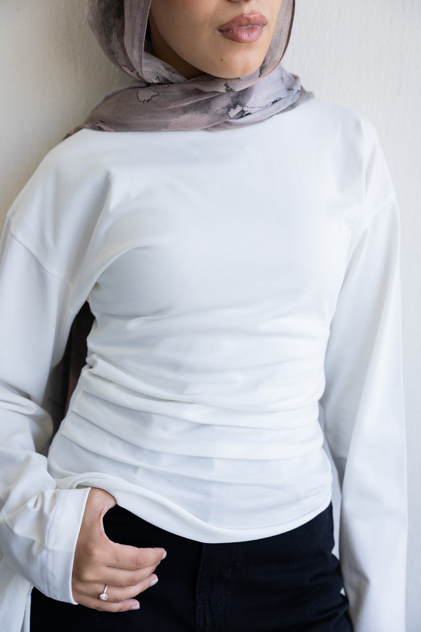 long sleeve ruched T-shirt In Off White