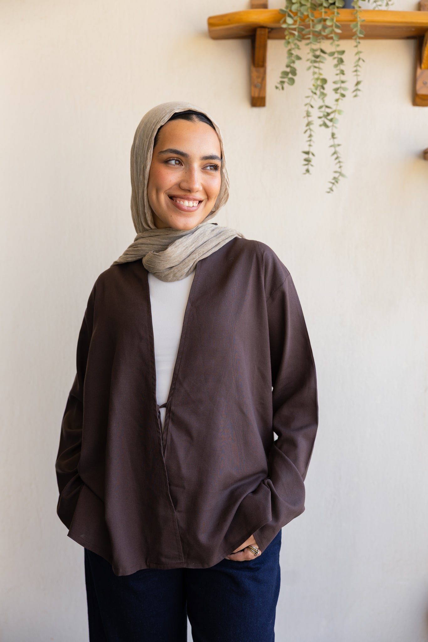 Flowing linen wrap blouse In Brown