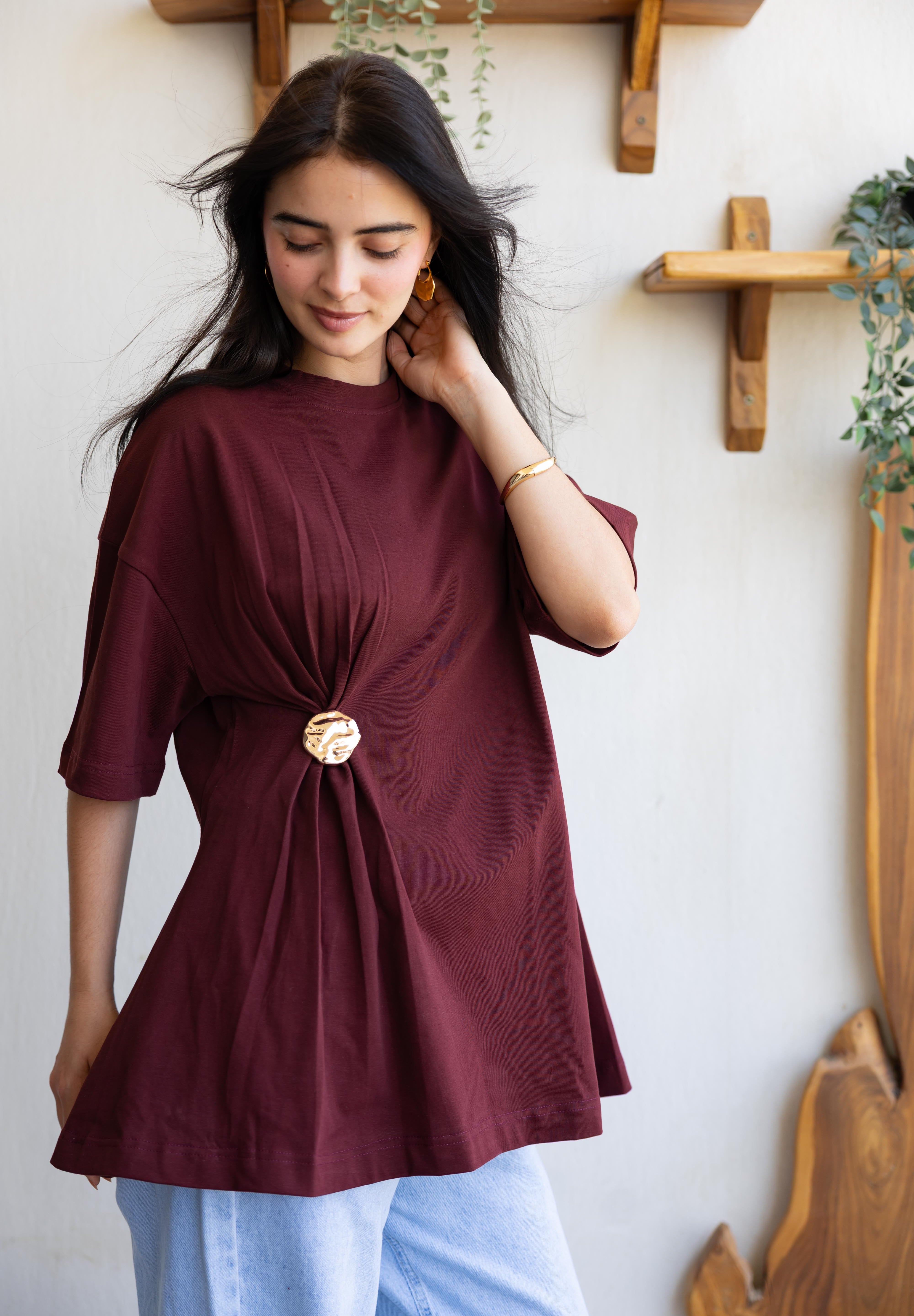 Brooch Blouse In Wine