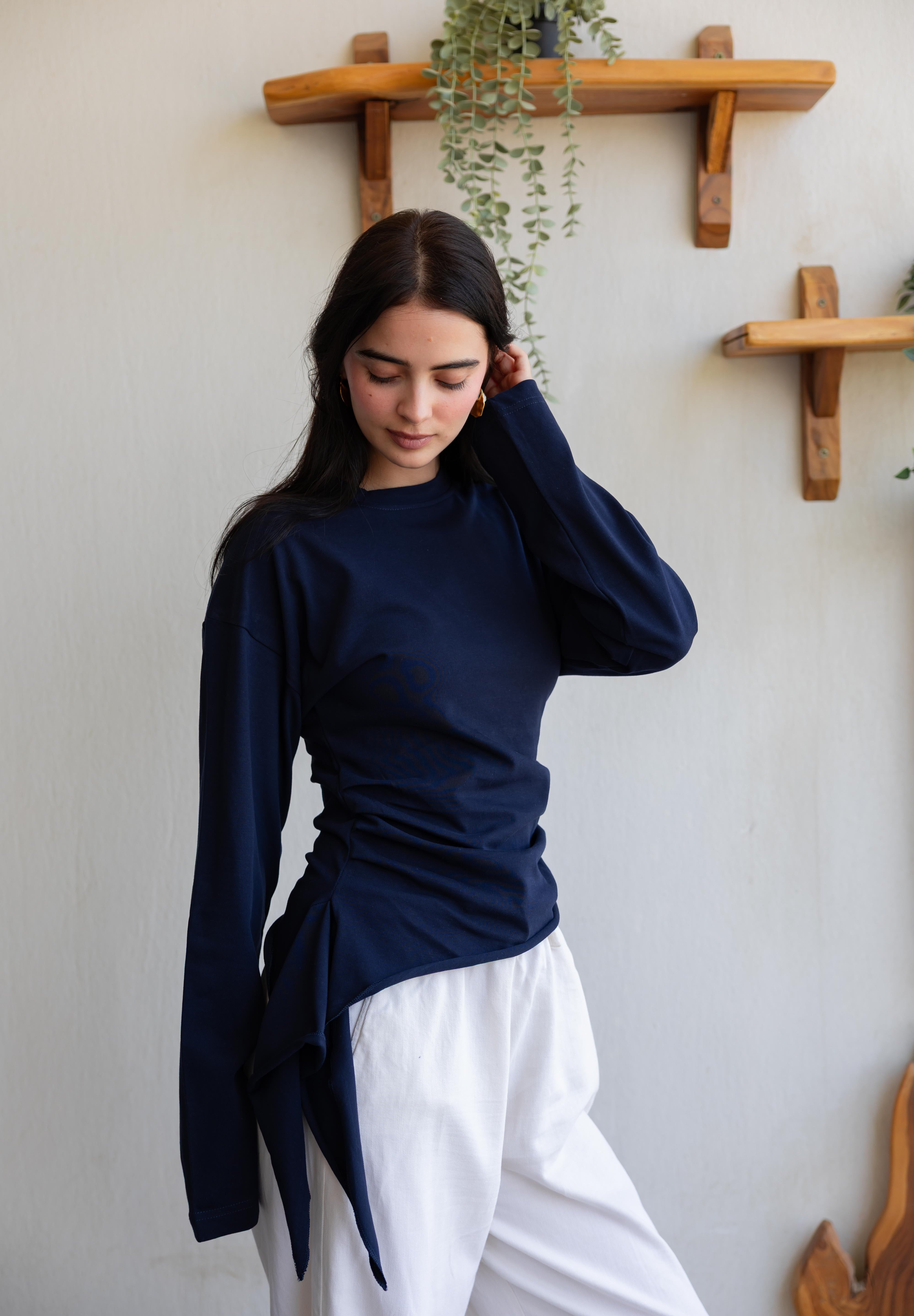 long sleeve ruched T-shirt In Navy Blue