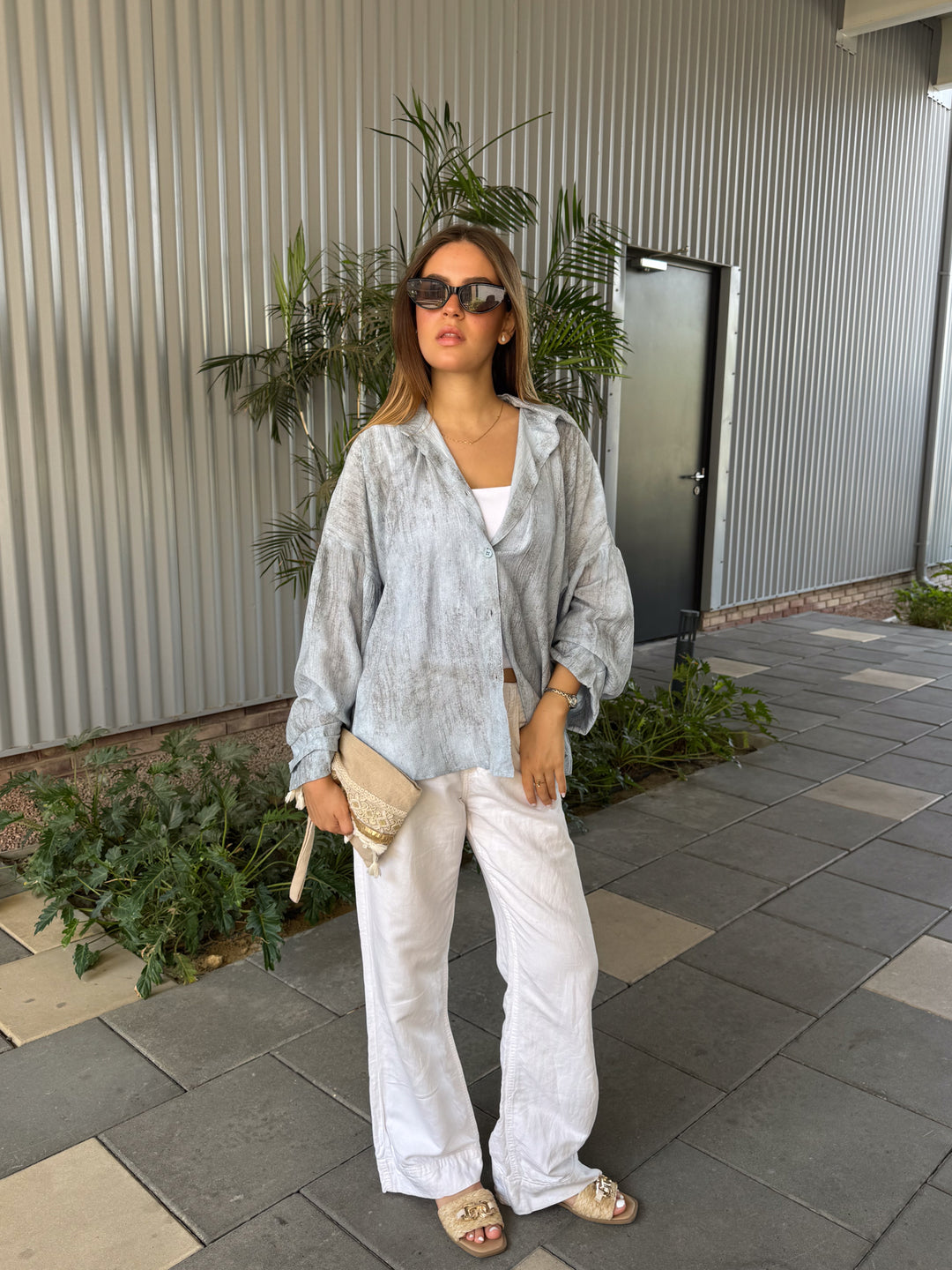 FLOWY WIDE-SLEEVE SHIRT SKY BLUE