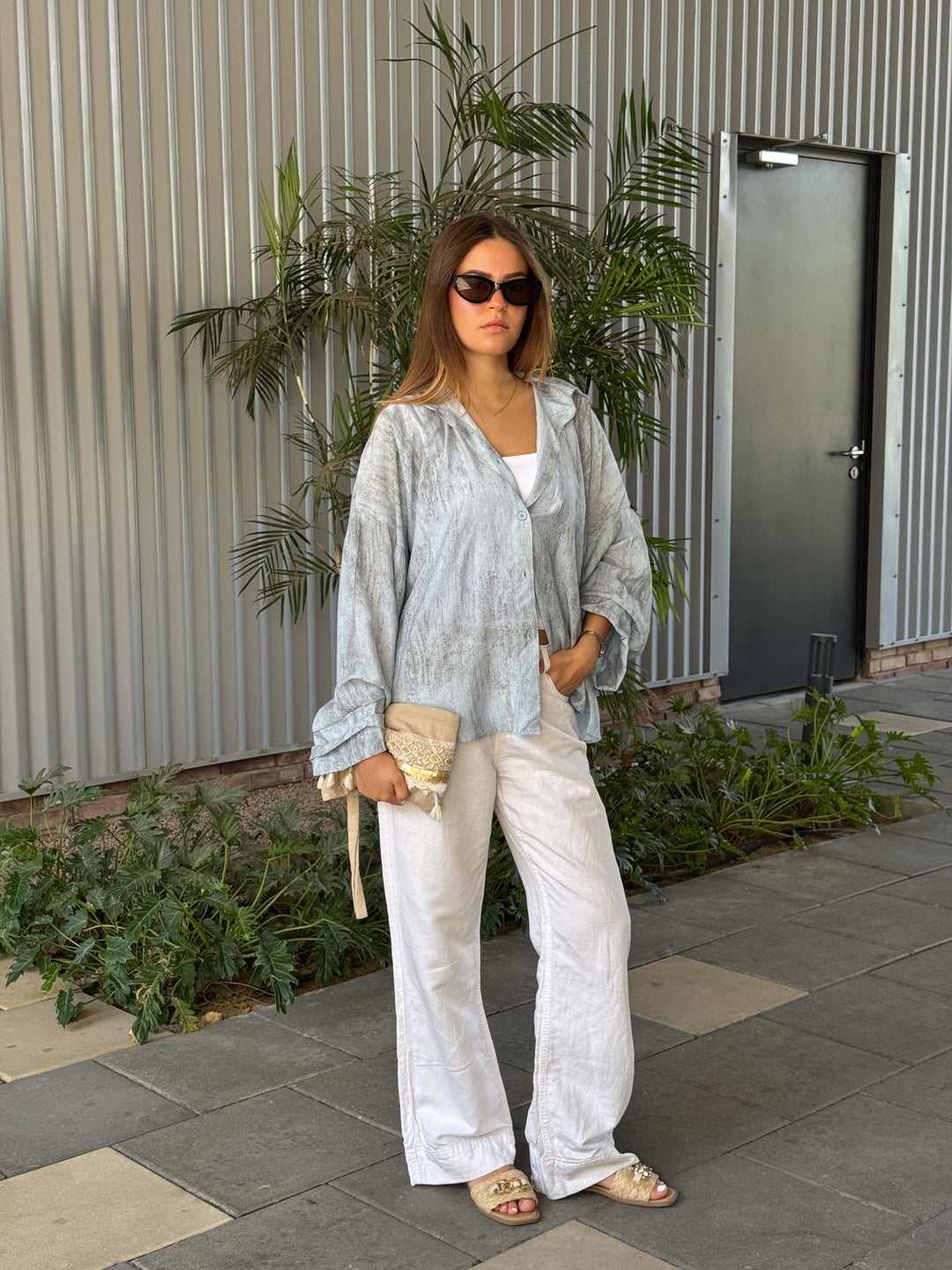 FLOWY WIDE-SLEEVE SHIRT SKY BLUE