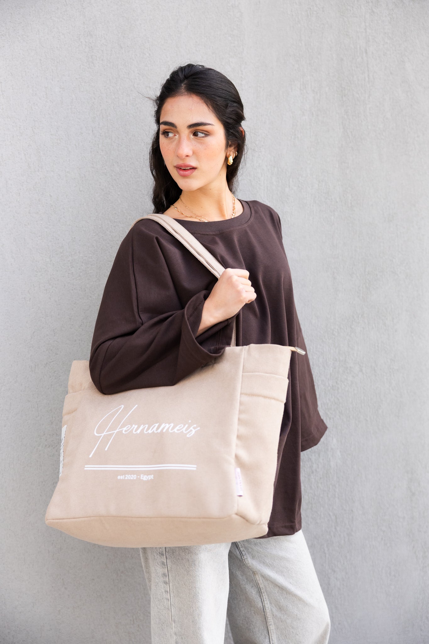 HER NAME IS TOTE BAG IN BEIGE