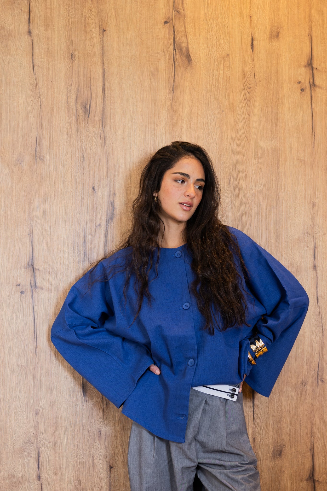 Her Way Linen Shirt In Royal Blue
