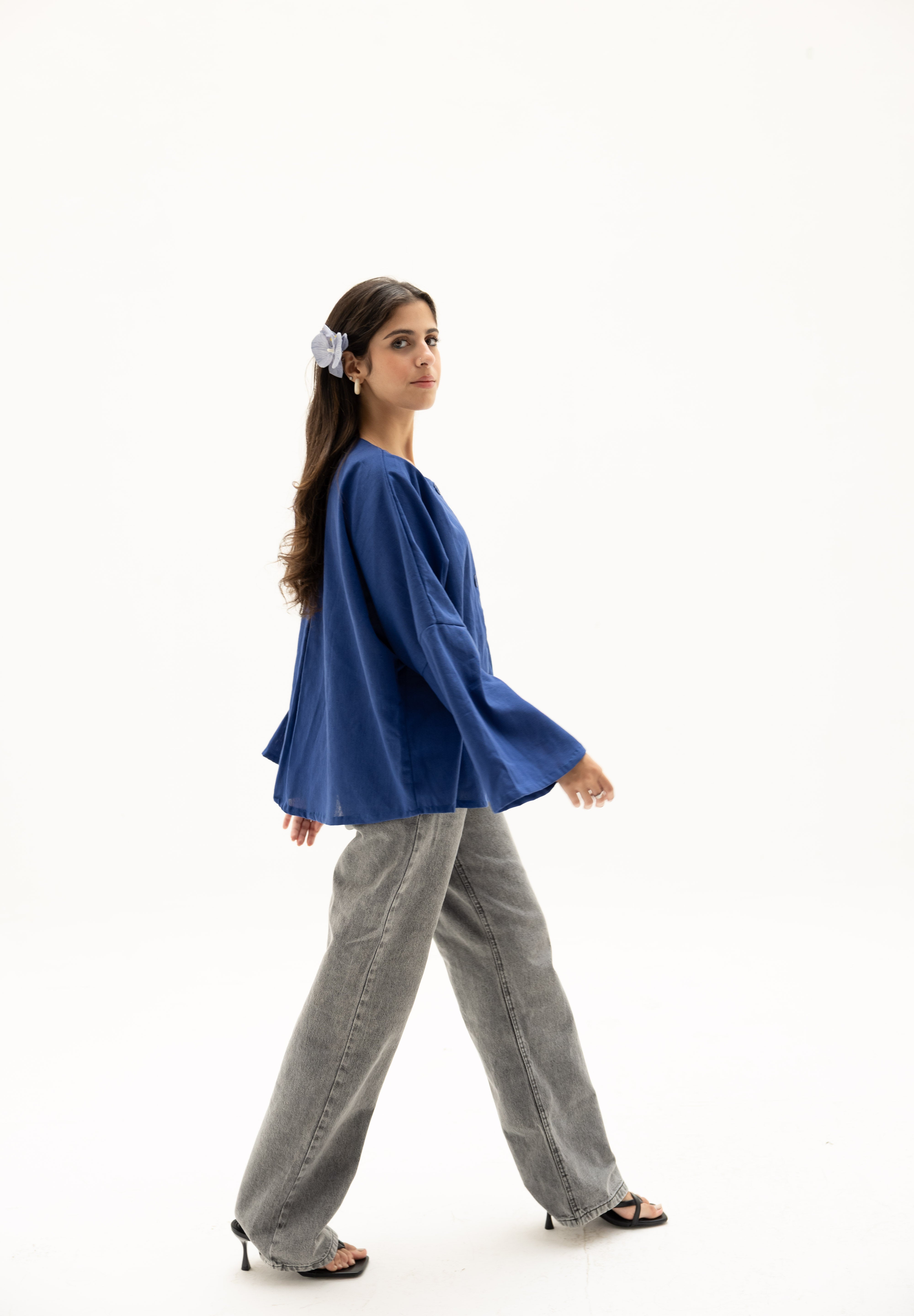 Her Way Linen Shirt In Royal Blue