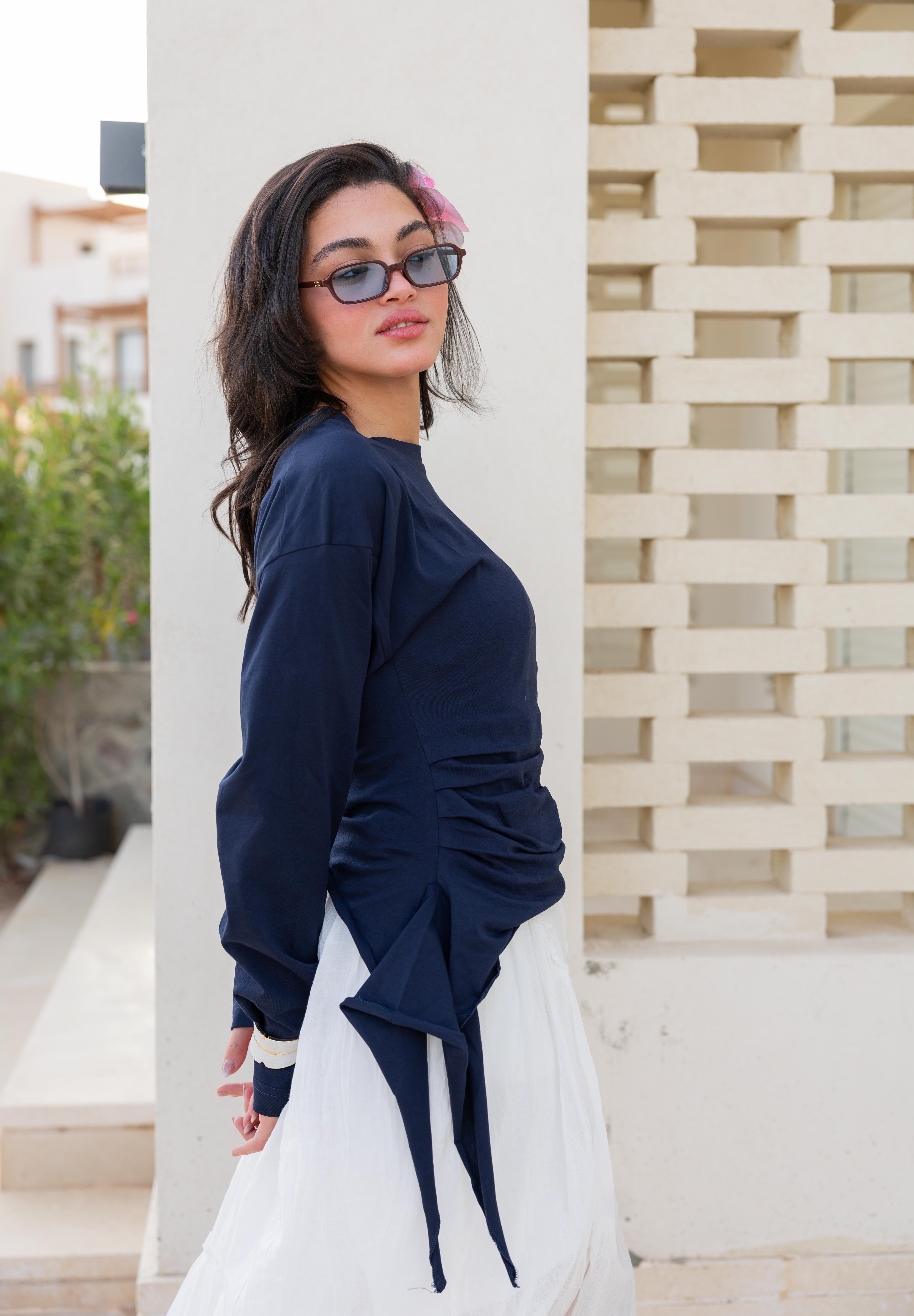 long sleeve ruched T-shirt In Navy Blue
