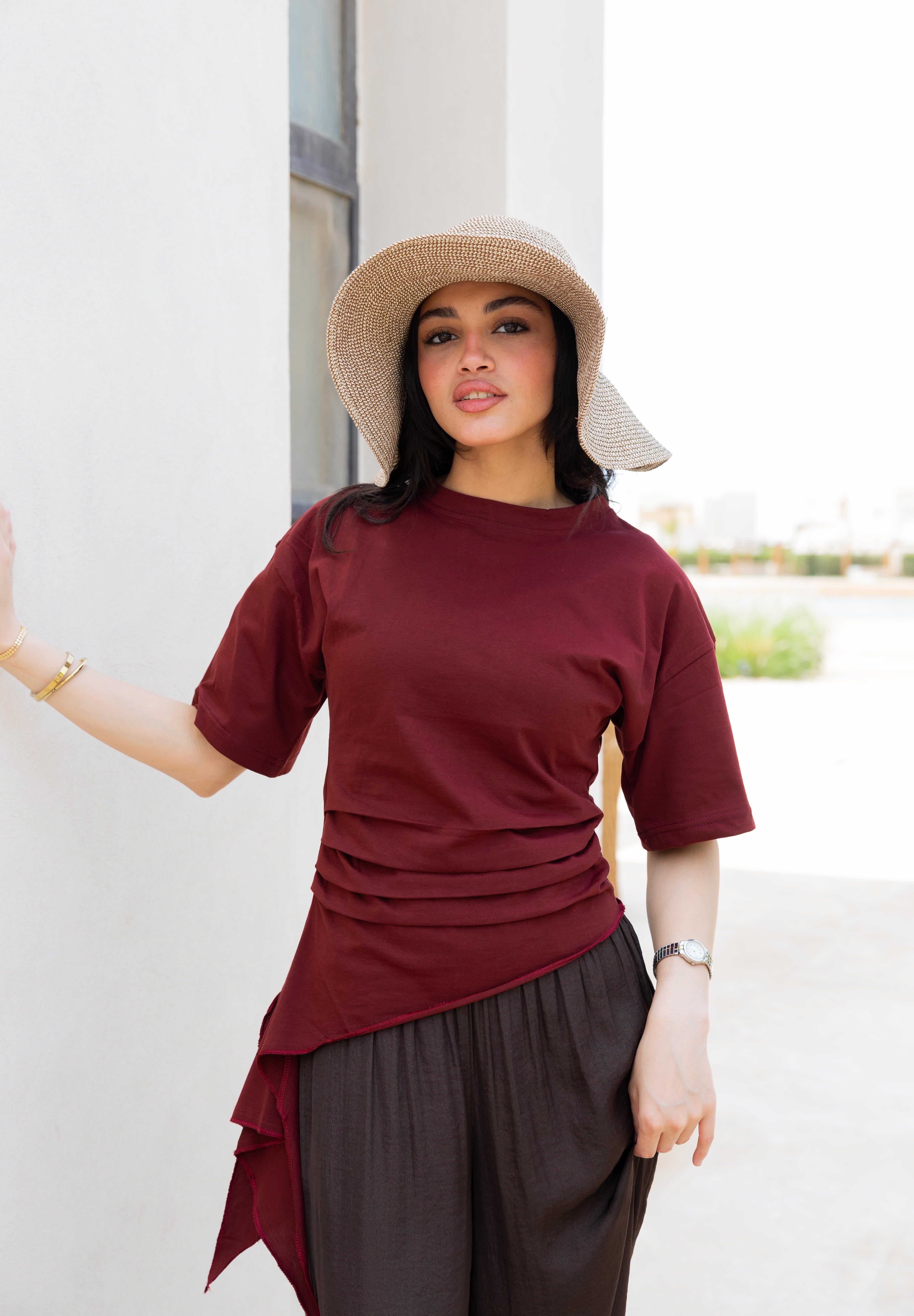 Short sleeve ruched T-shirt In Wine