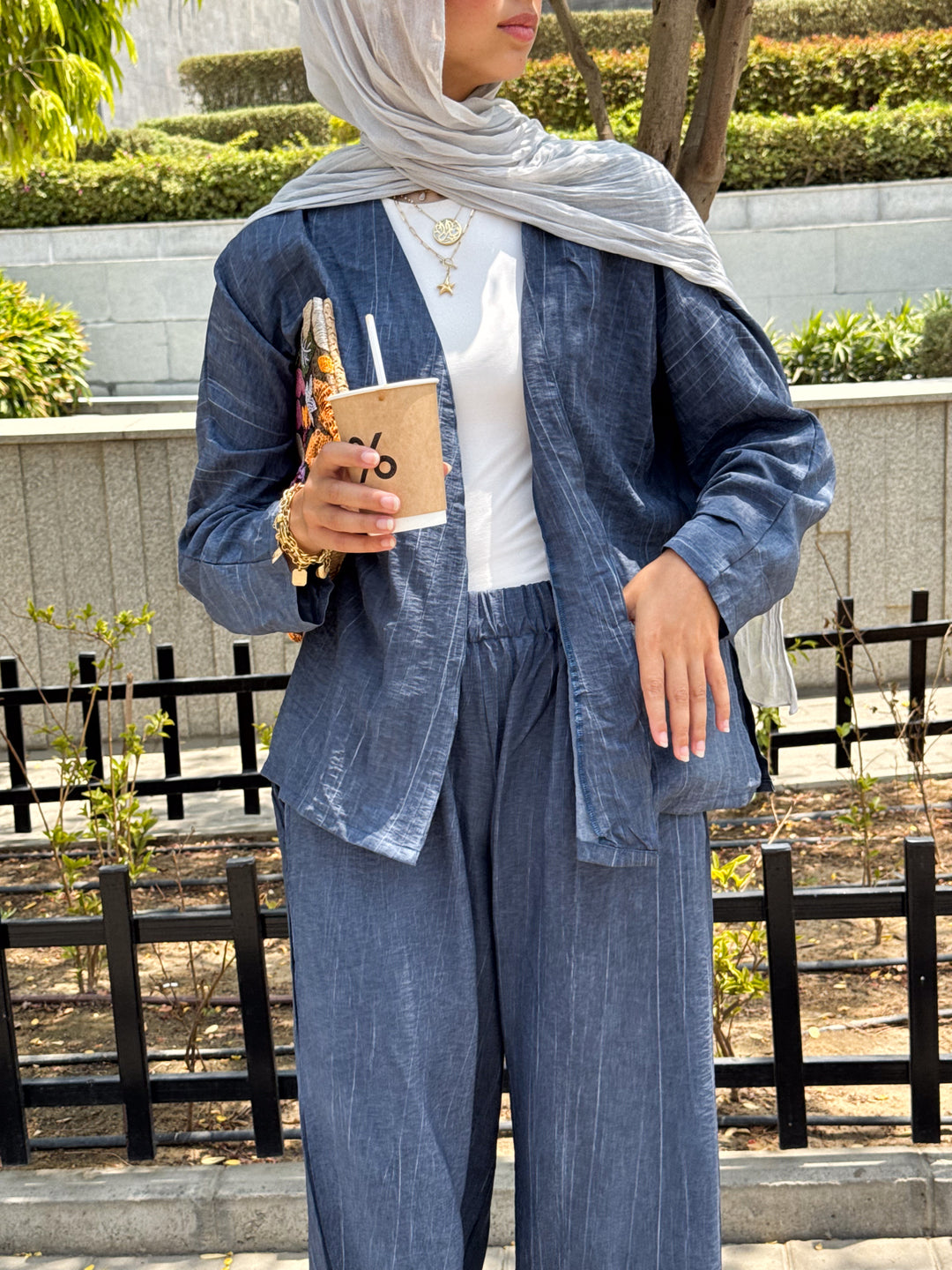 SWAY CARDIGAN IN NAVY BLUE