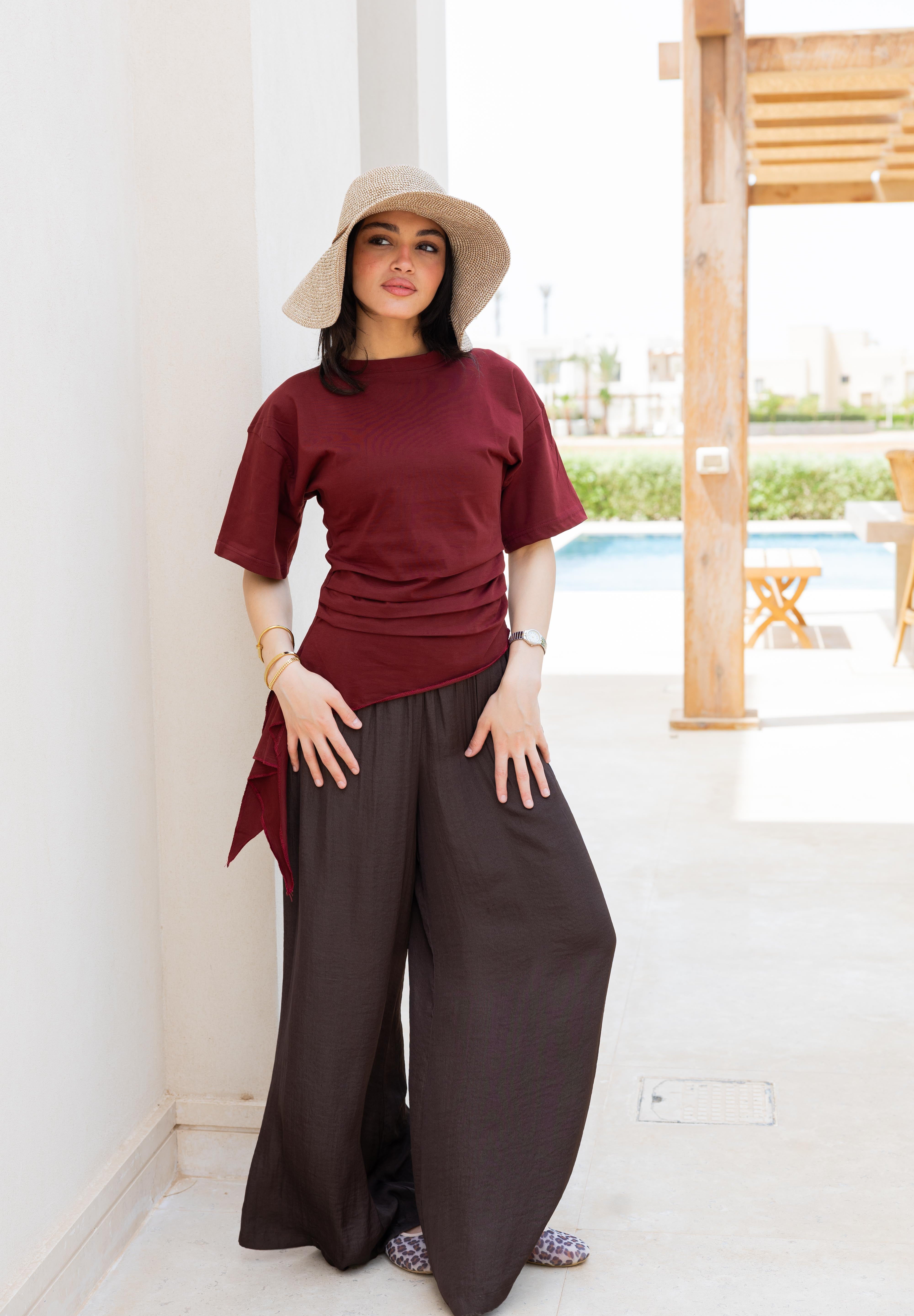 Short sleeve ruched T-shirt In Wine