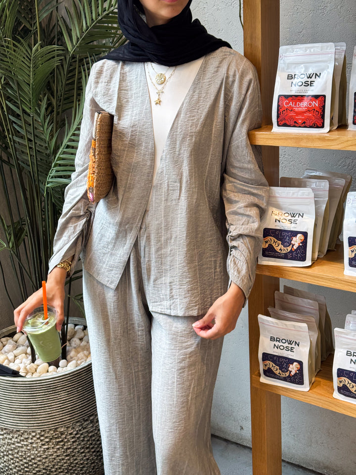 SWAY CARDIGAN IN GREY