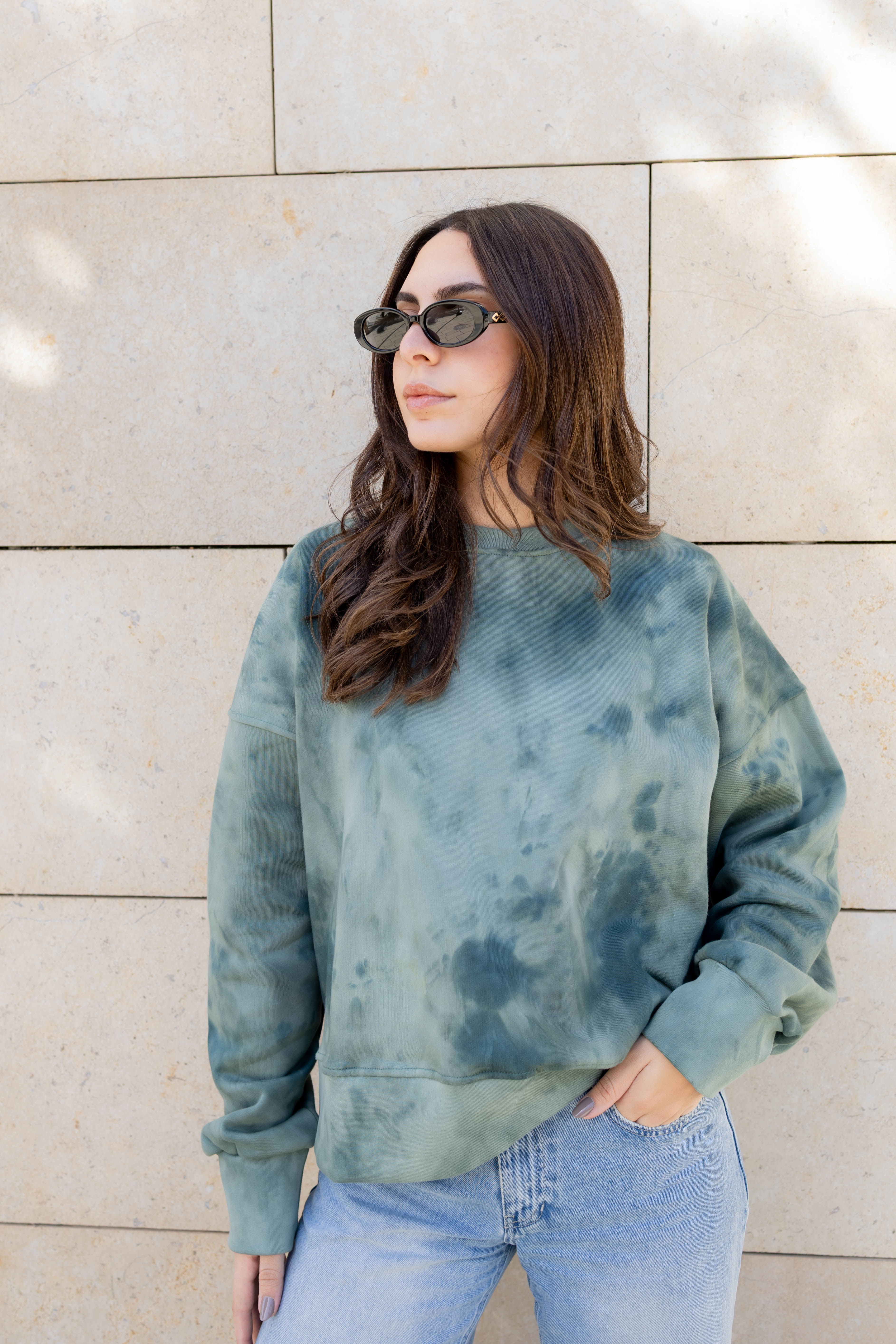 Wave Crewneck In Olive