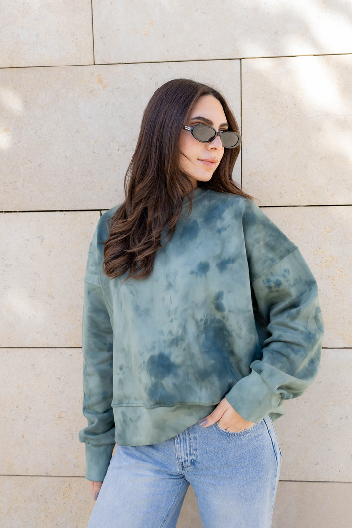 Wave Crewneck In Olive