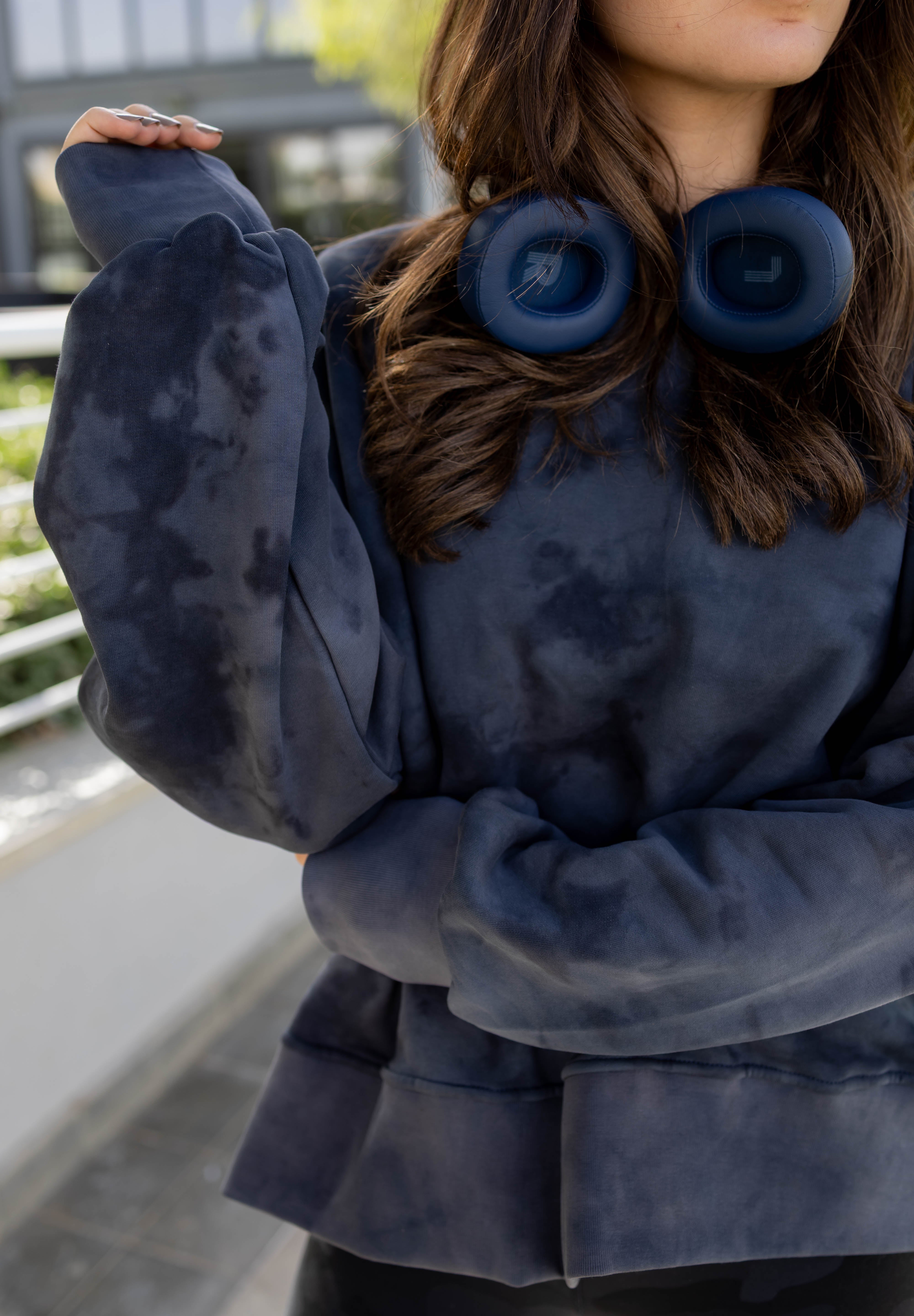 Wave Crewneck In Navy Blue