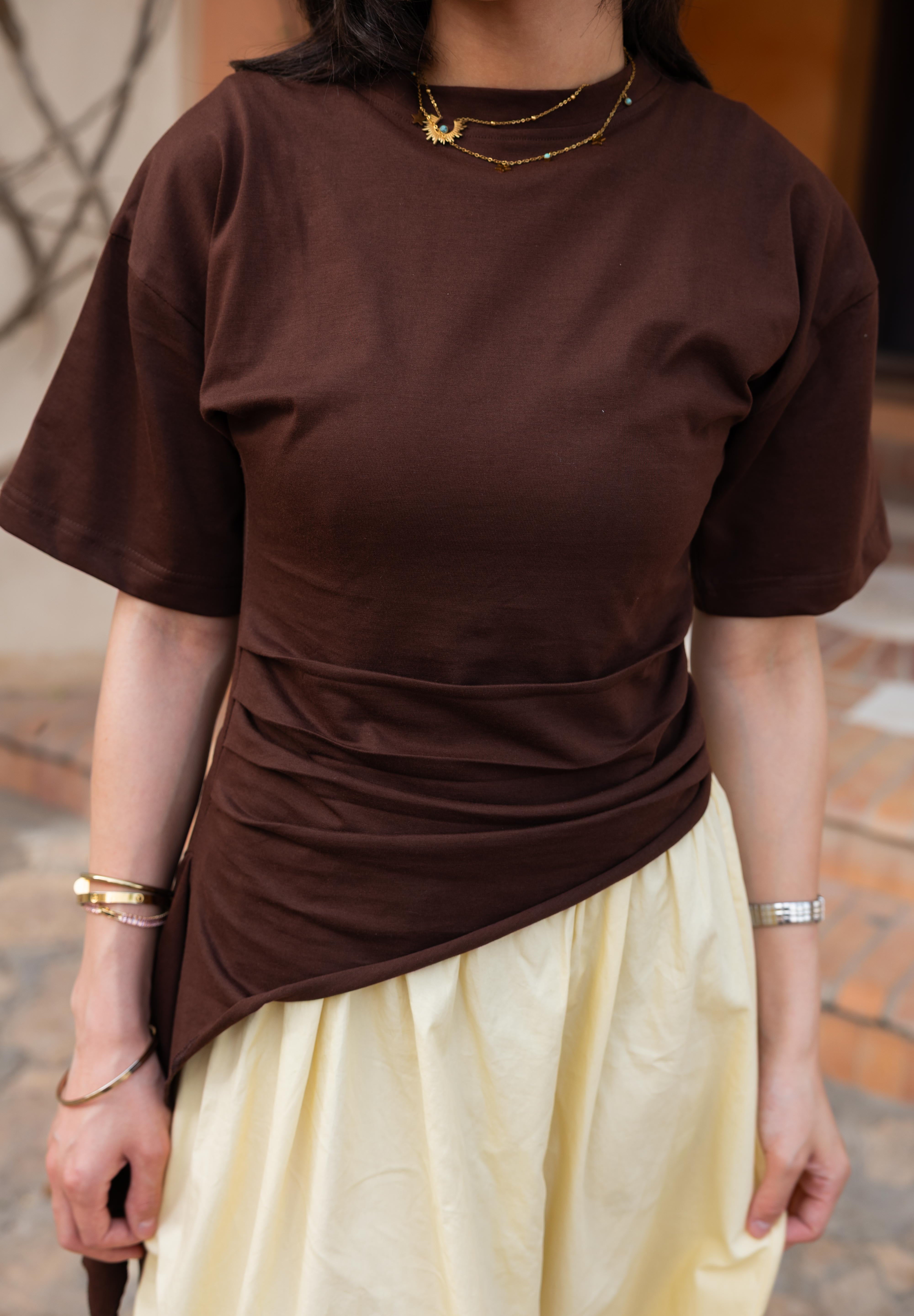 Short sleeve ruched T-shirt In Brown