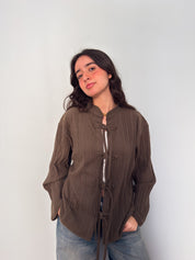 Layali – Pleated Blouse in olive