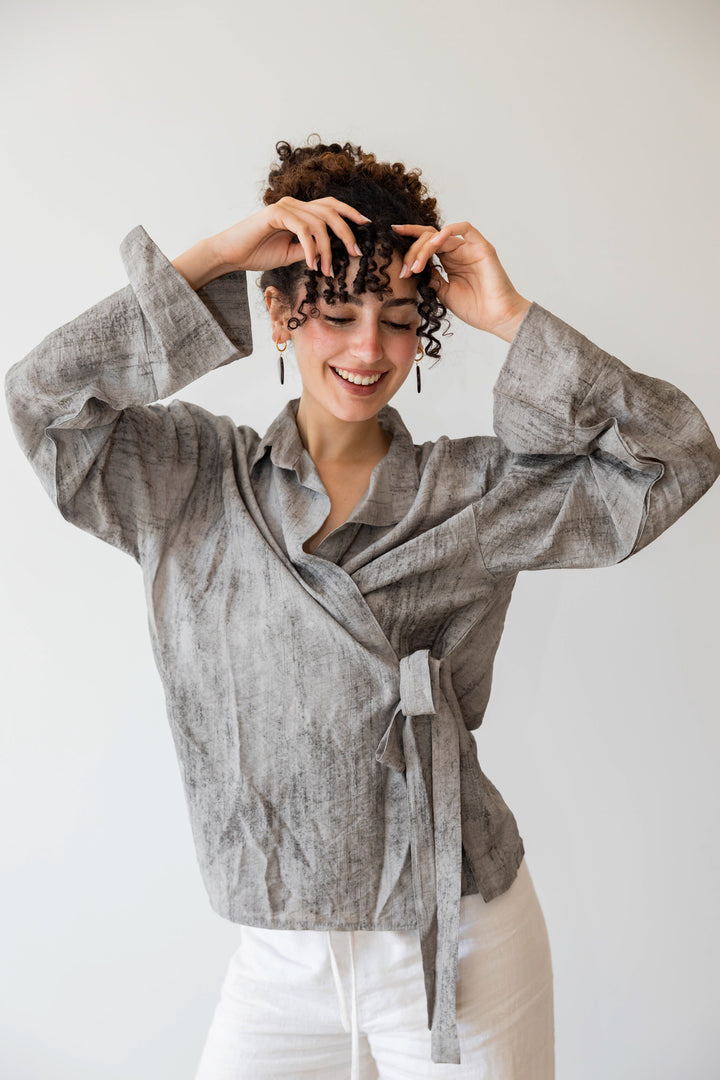 Marble Cross Shirt In Stone Grey