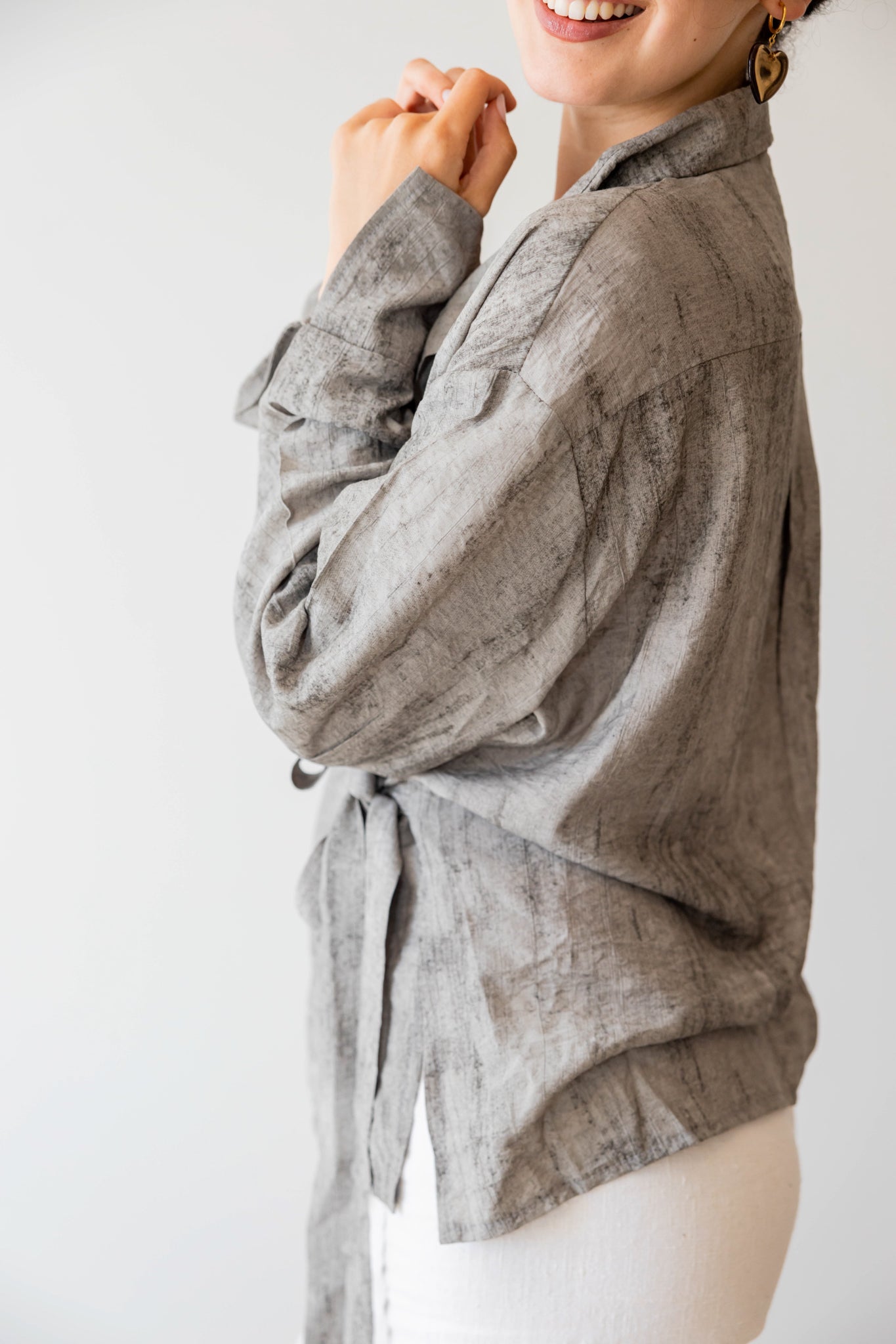 Marble Cross Shirt In Stone Grey