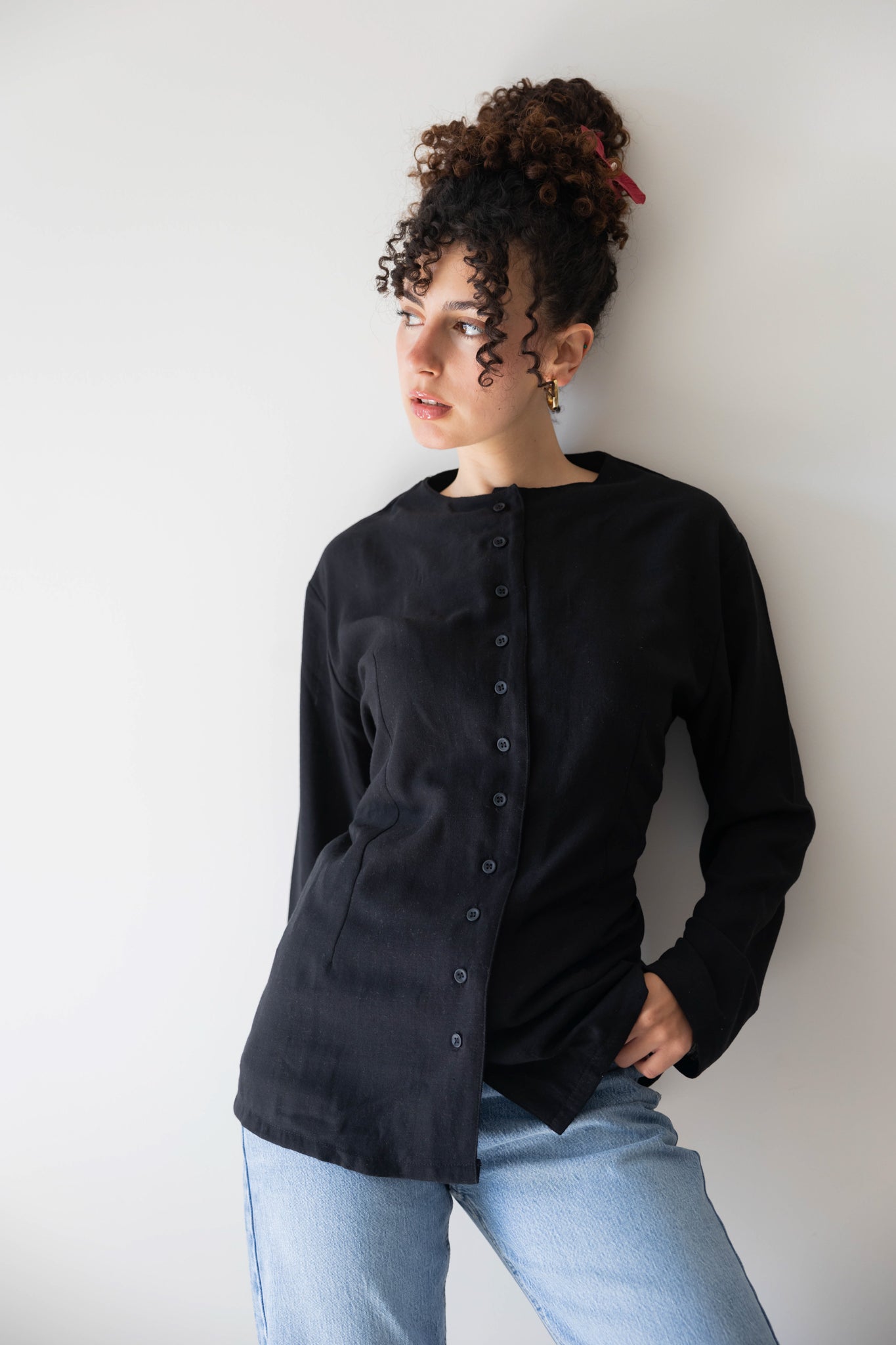Black Buttoned Linen Shirt