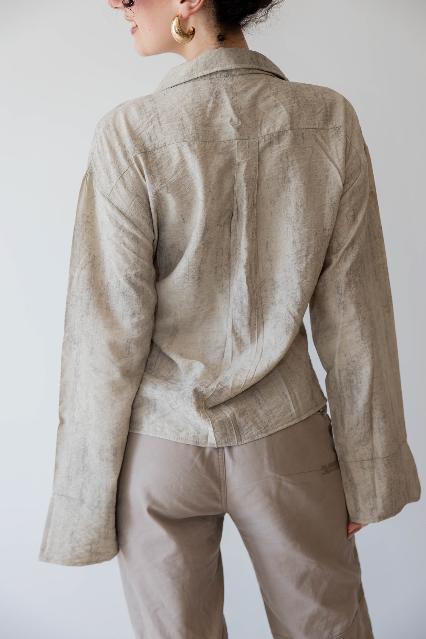 Marble Cross Shirt In Sand Beige