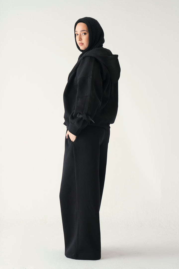 Bowtiful Set In Black