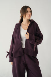 Bowtiful Sweatshirt In WINE
